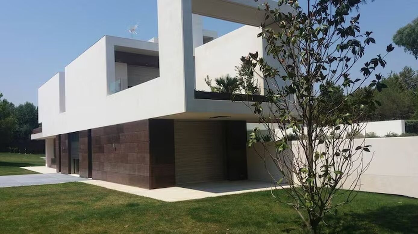 De huidige villa van Thibaut Courtois in Madrid