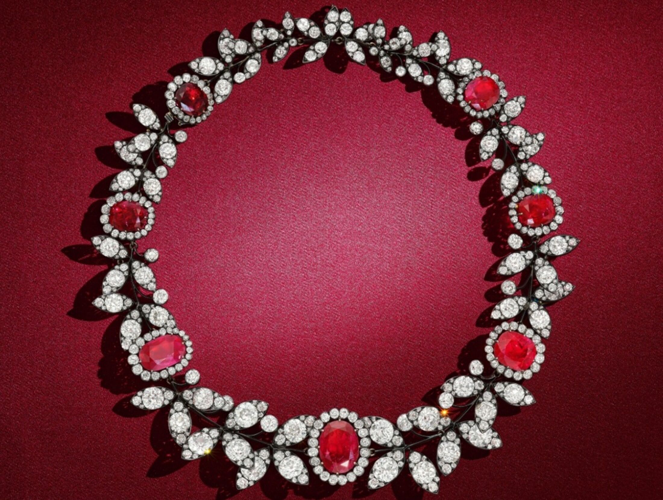 De Boucheron-ketting.
