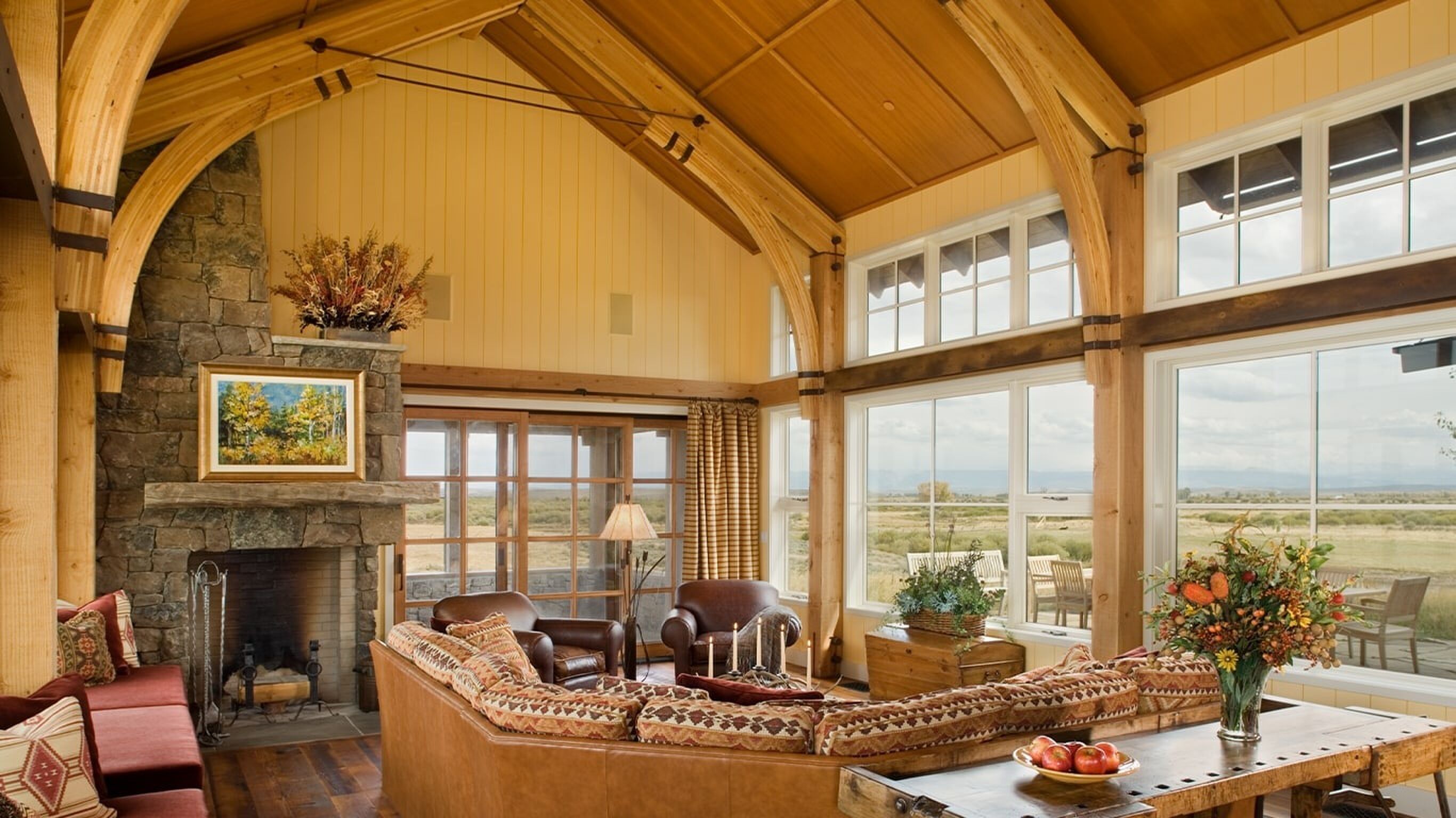 De living van het hoofdverblijf van de Amerikaanse ranch.