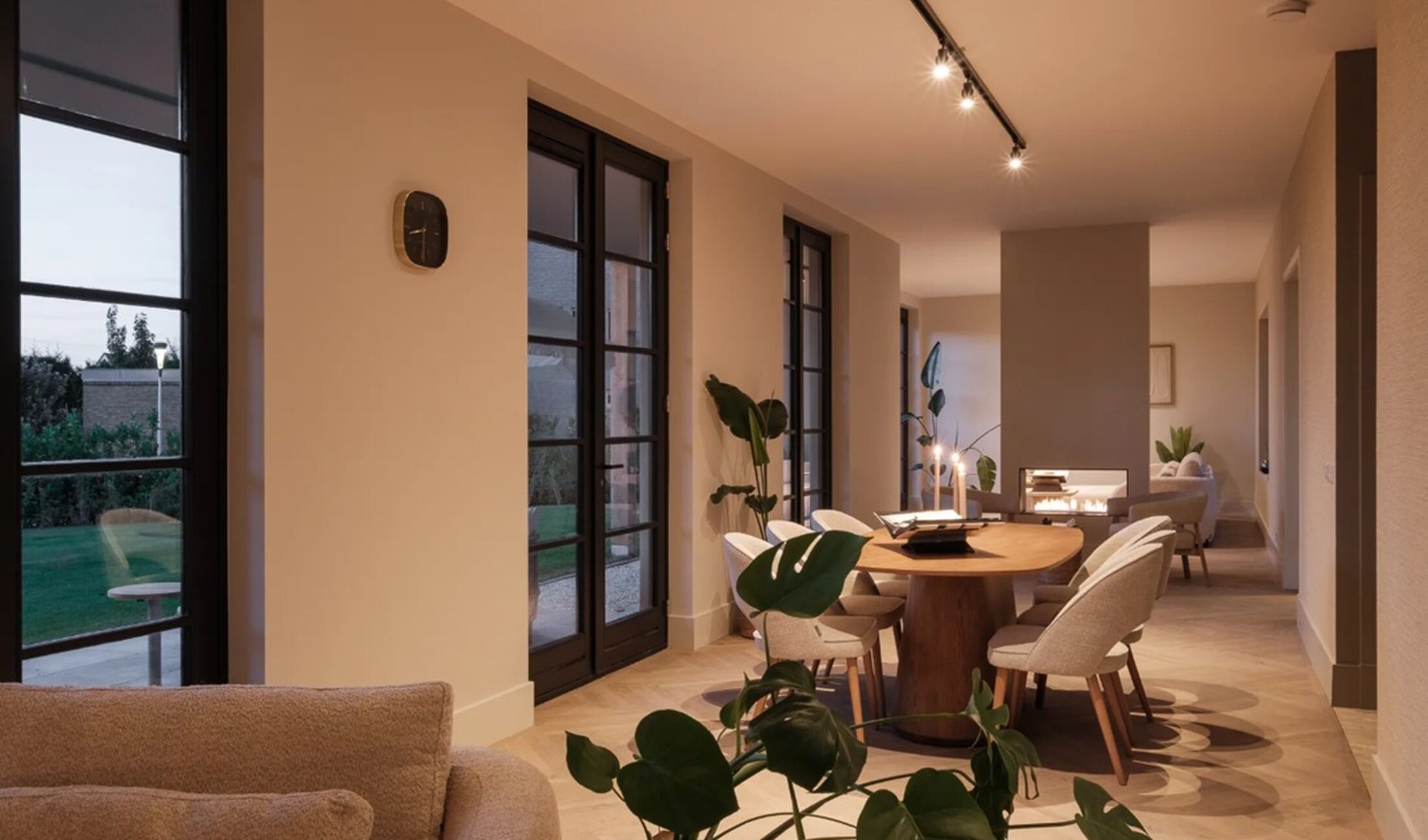 De luxe eetkamer