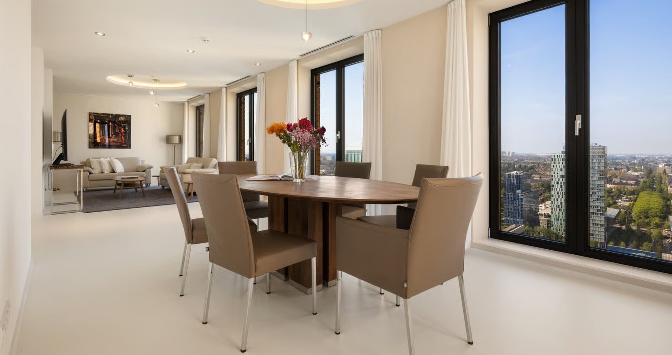 Het kleinste penthouse van Derk Brouwer in Amsterdam