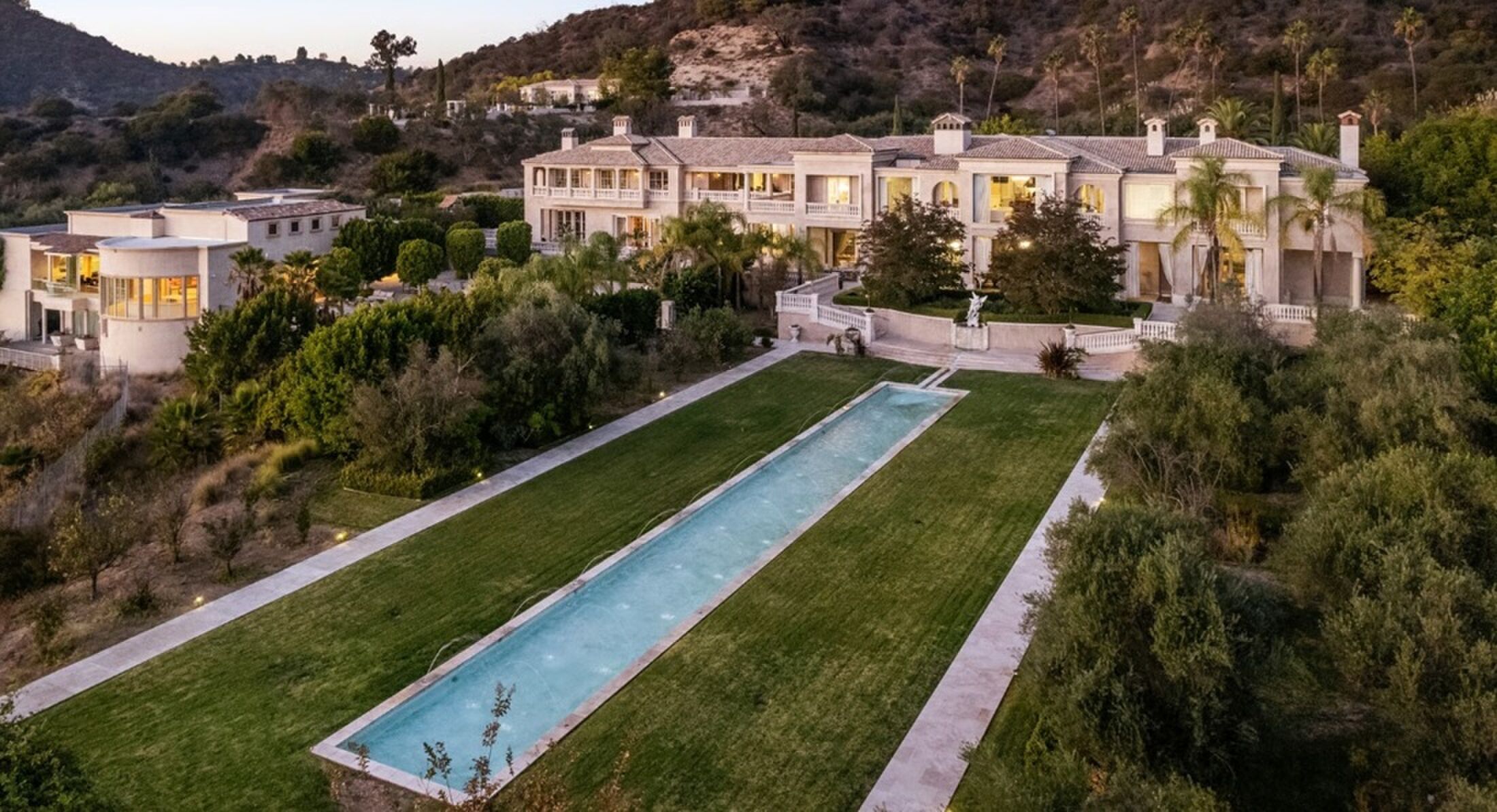 Het luxe landgoed in Beverly Hills