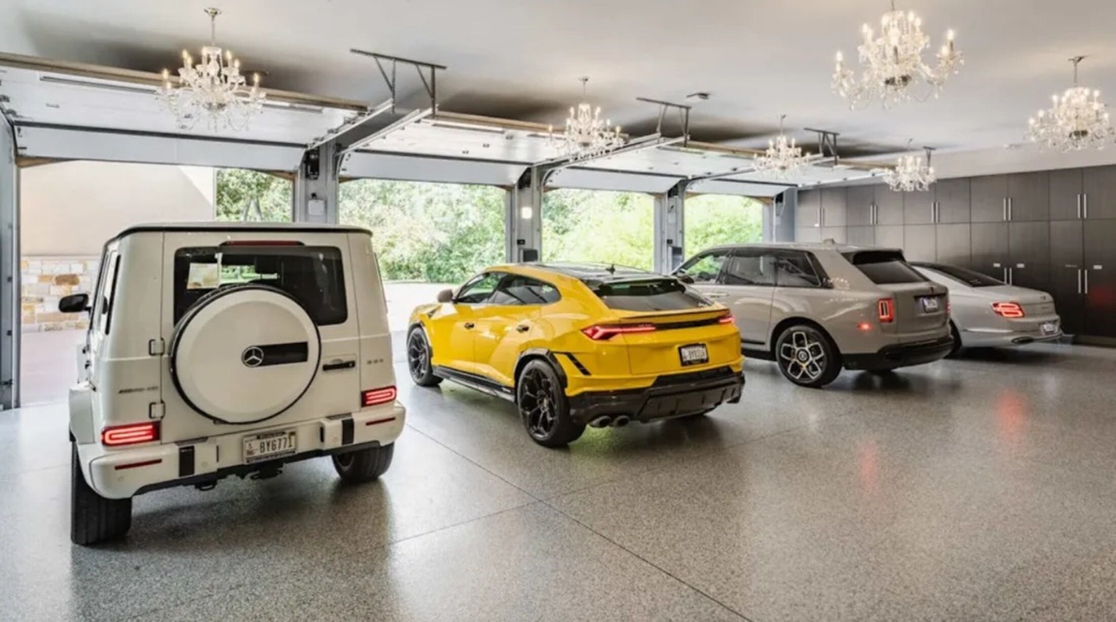 De garage van het landhuis van Michael Andretti