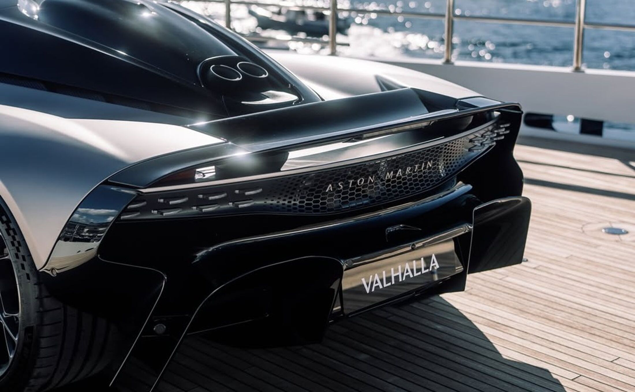 De achterzijde van de nieuwe hypercar