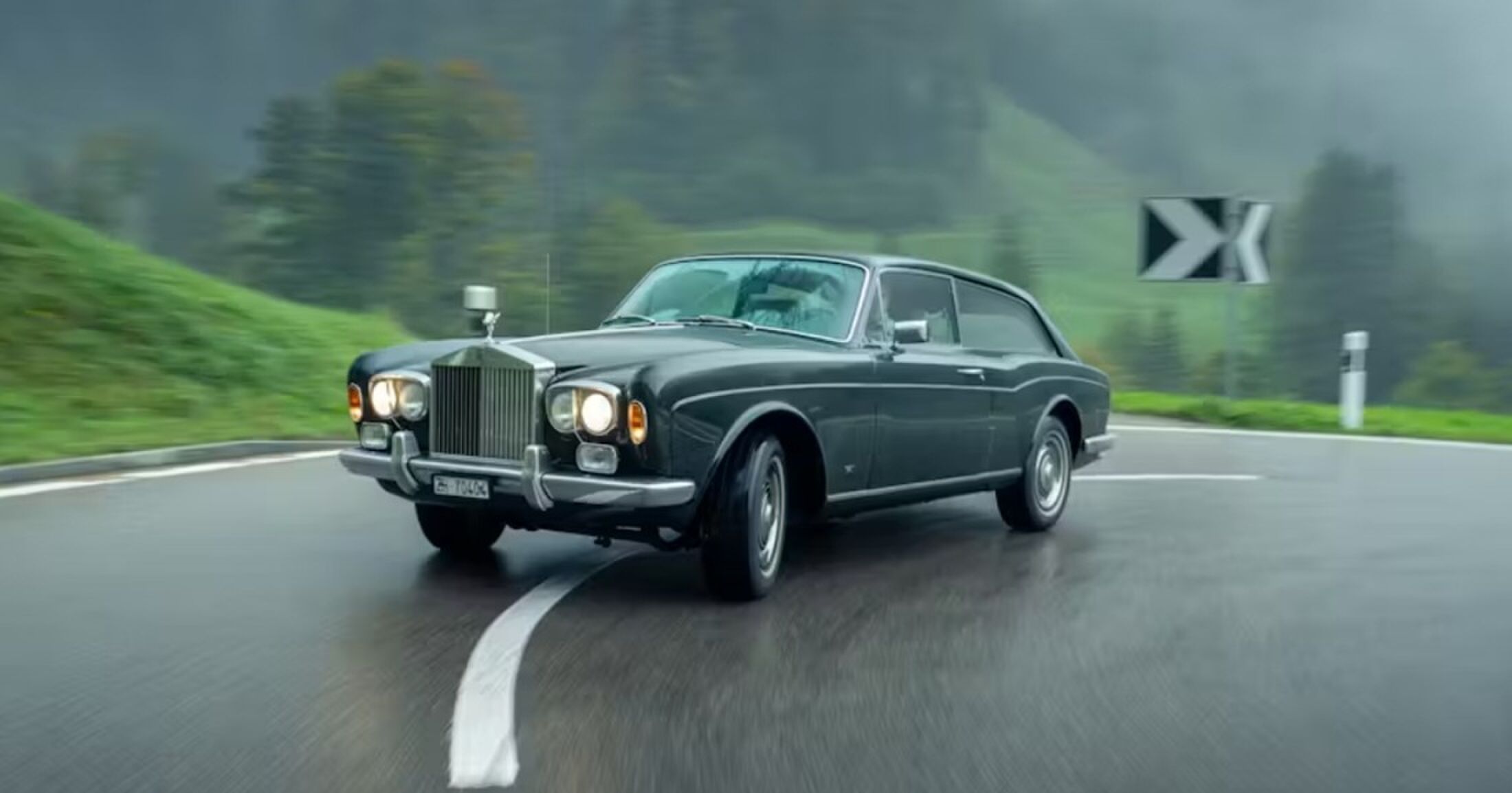 De voorzijde van de aangepaste klassieker