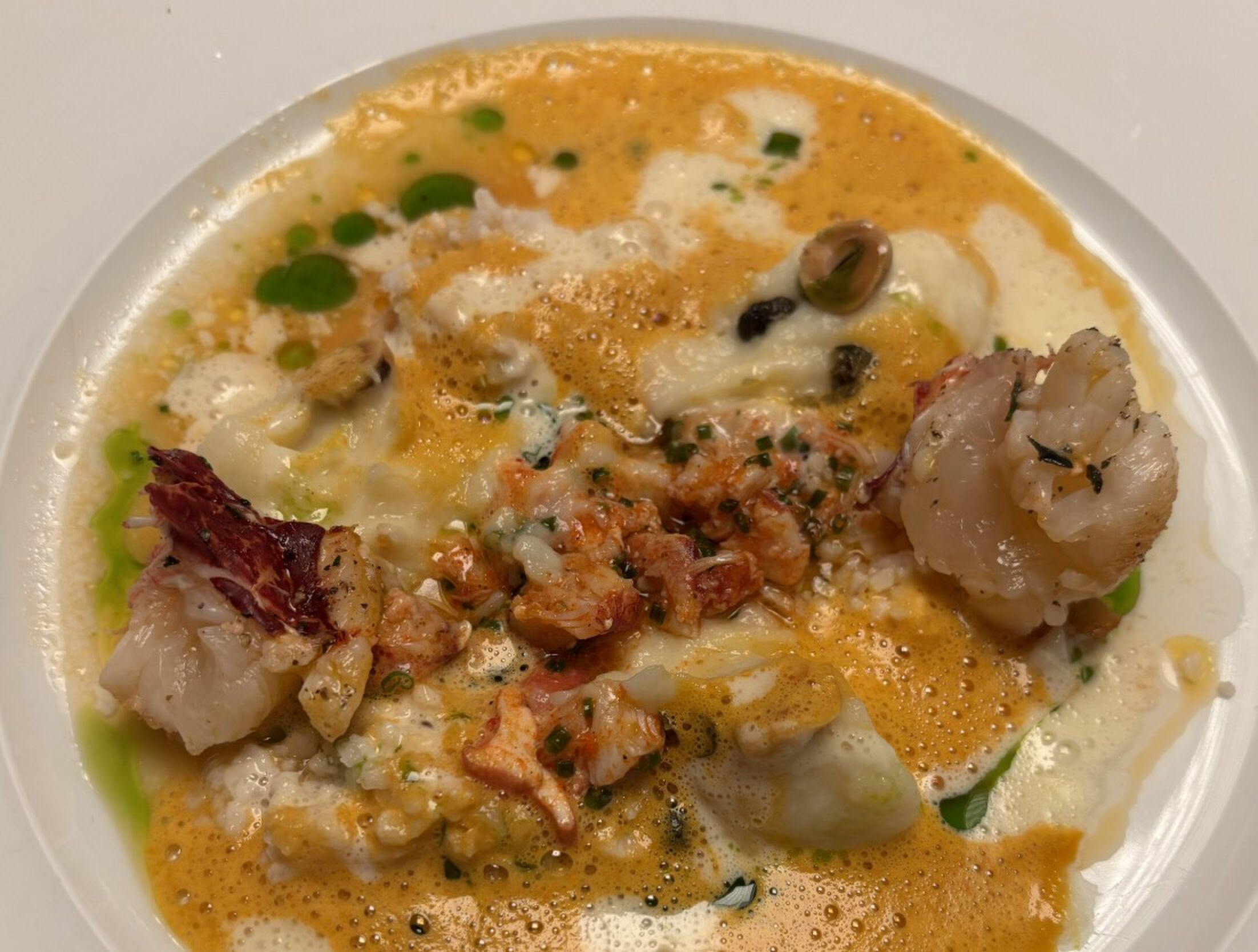 Blauwe kreeft met bloemkool en beurre noisette