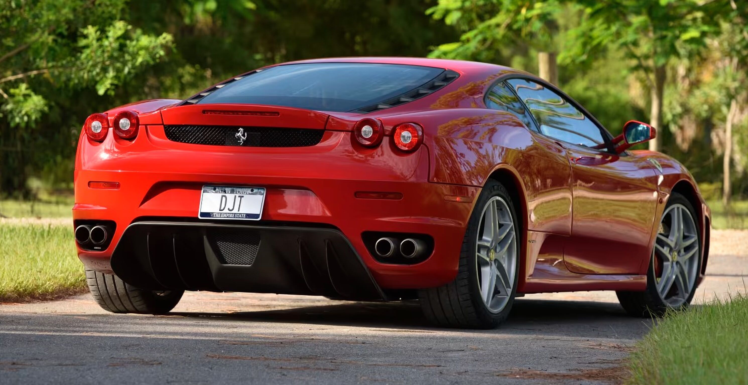 De Ferrari F430 van Donald Trump