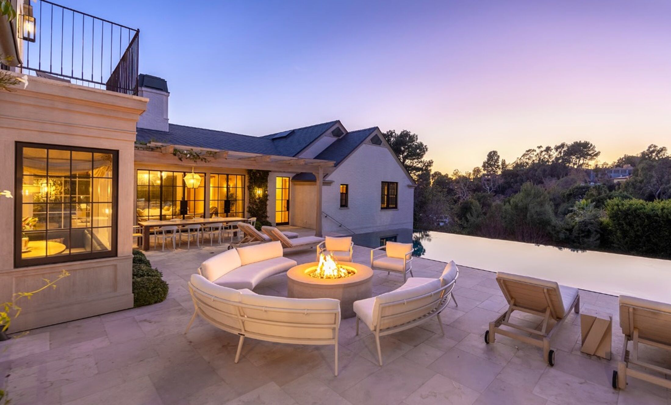 De achtertuin van de woning van de Call of Duty-maker