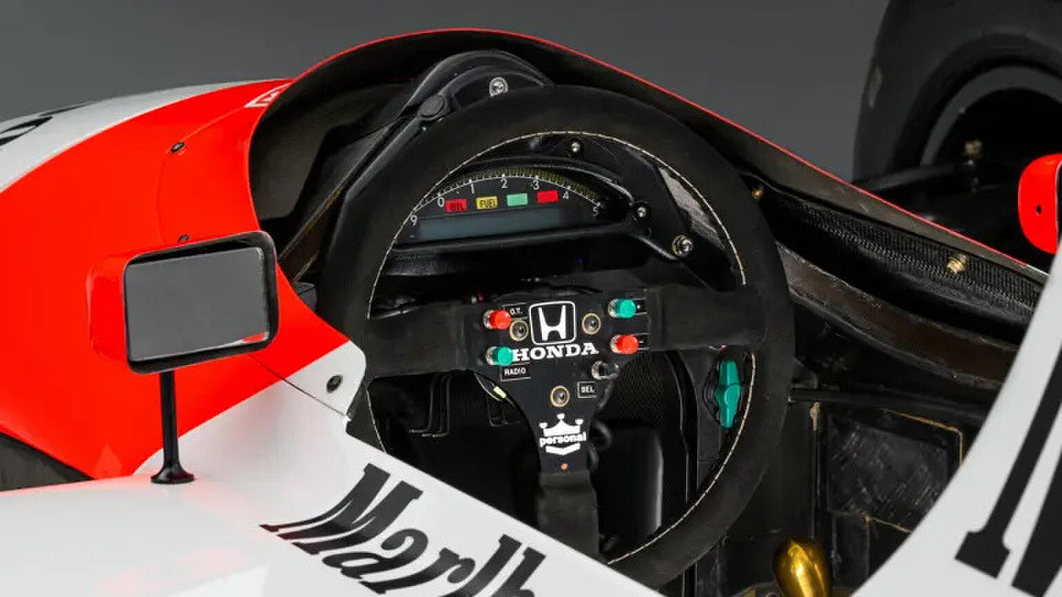 De Formule 1-auto van Ayrton Senna die naar de veiling gaat