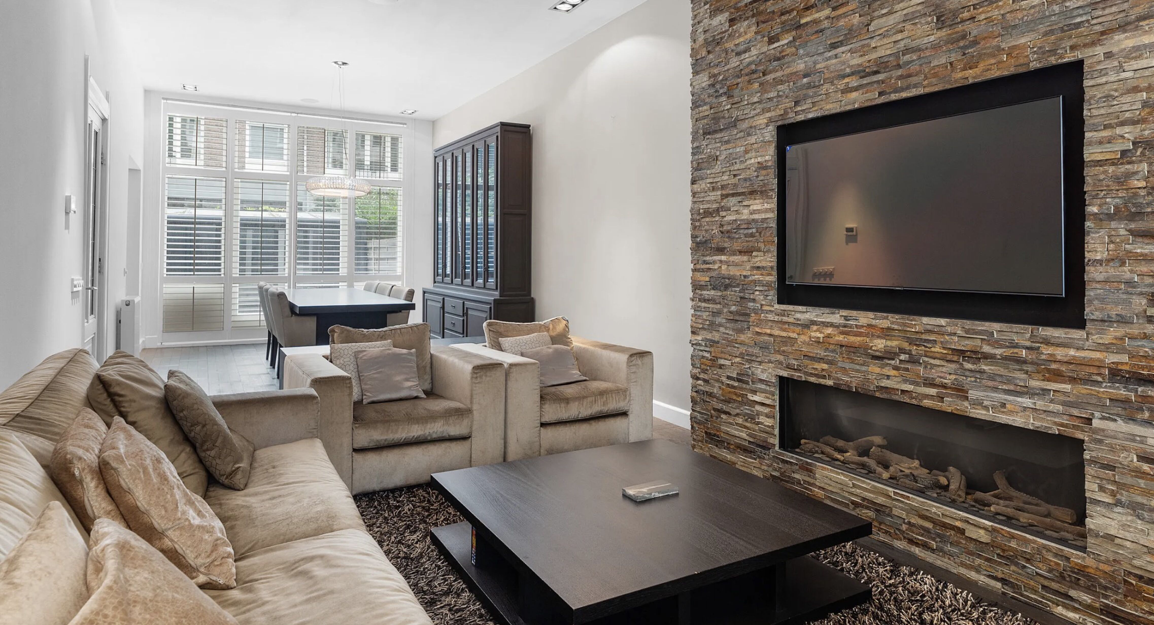 Het appartement van Luciano Narsingh in Amsterdam