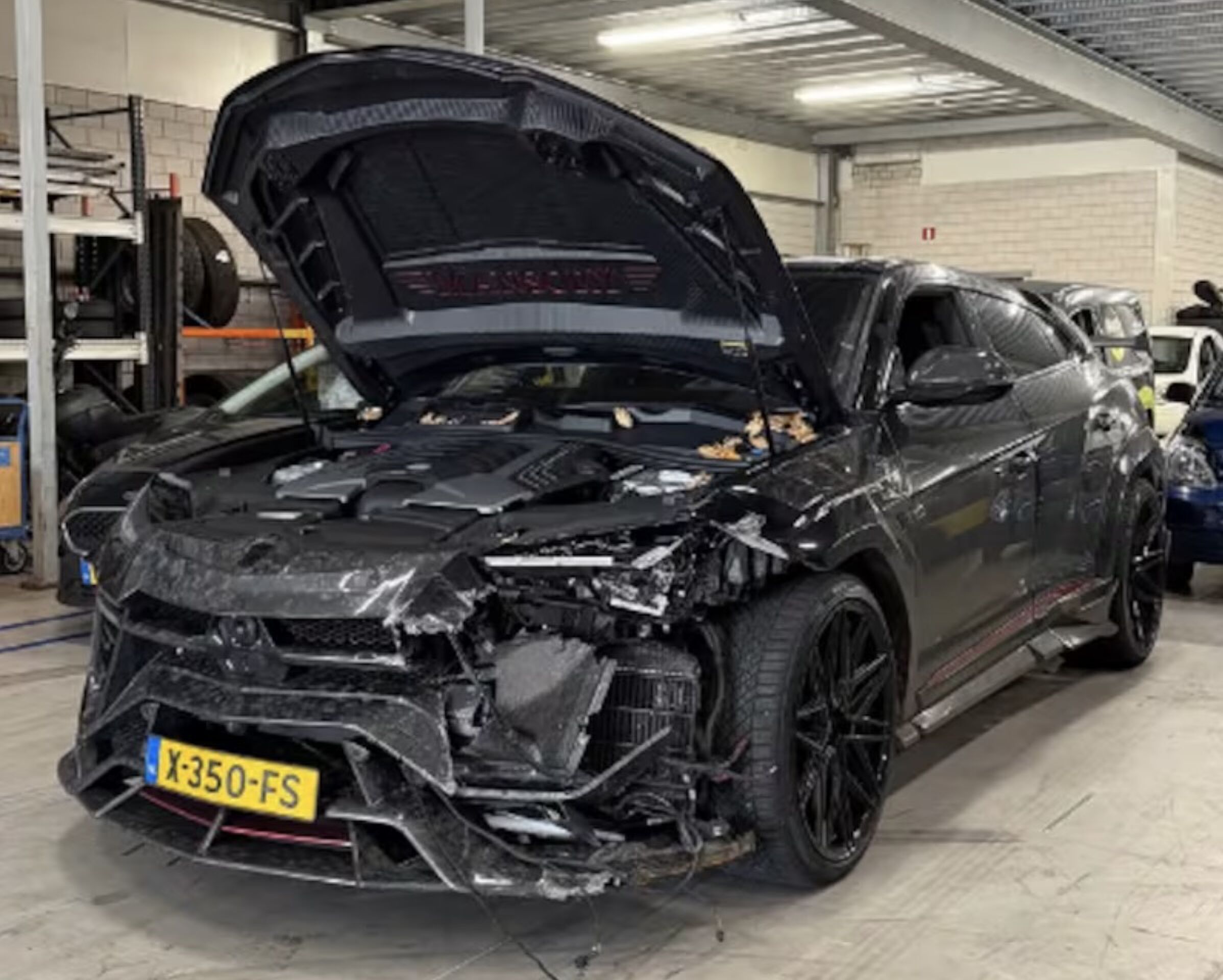 De Lamborghini Urus MANSORY van Enzo Knol