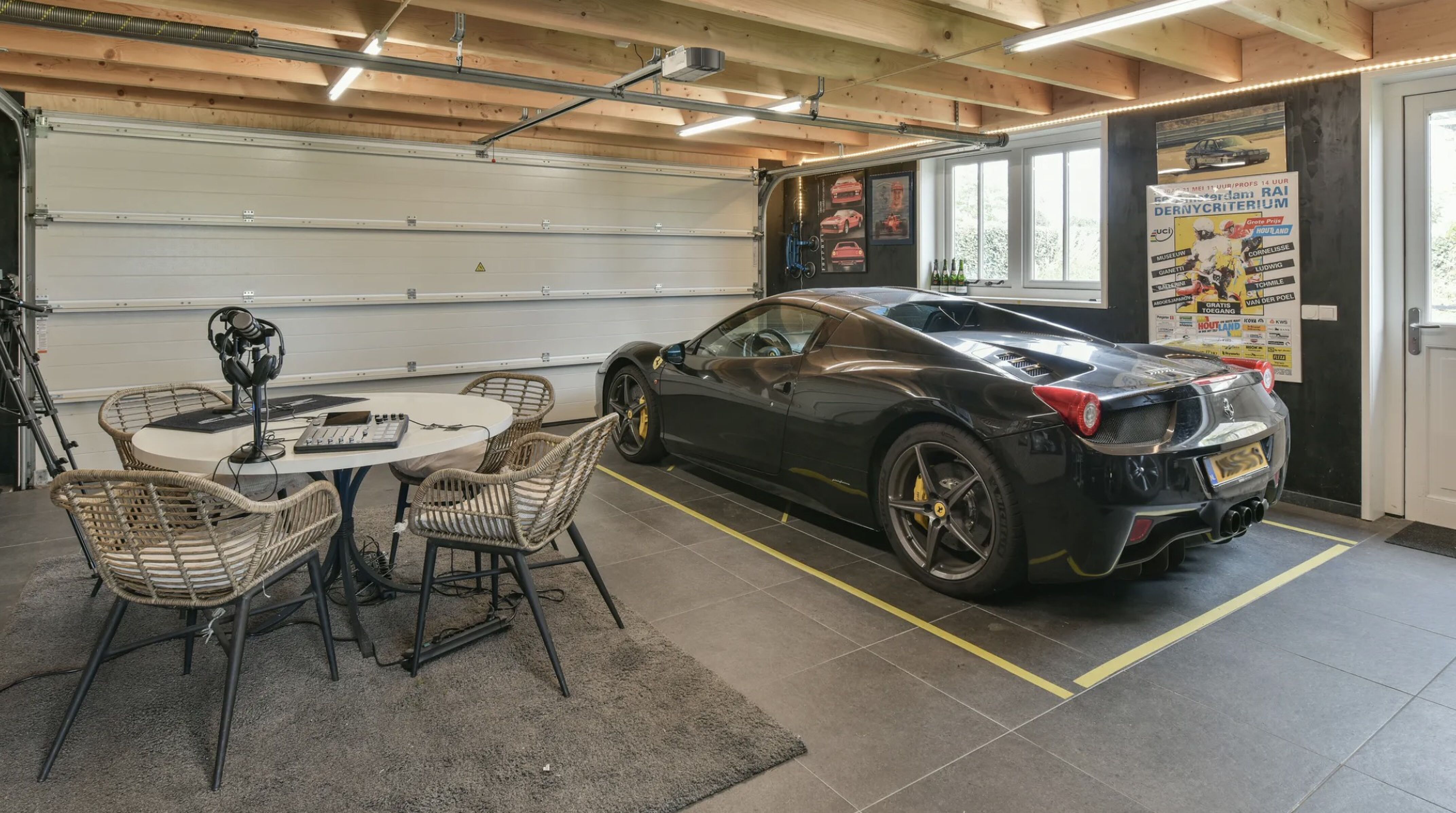 De villa van Niki Terpstra in Bergen