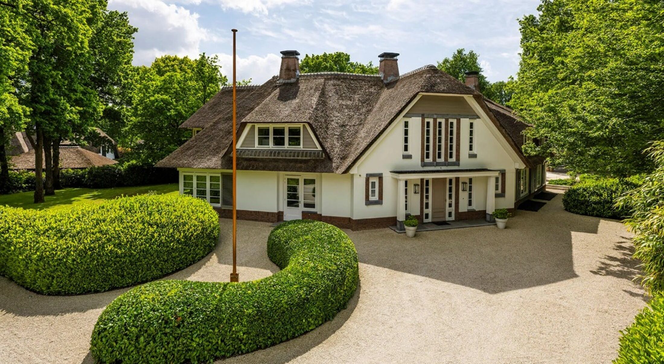 De gevel van de Blaricumse villa