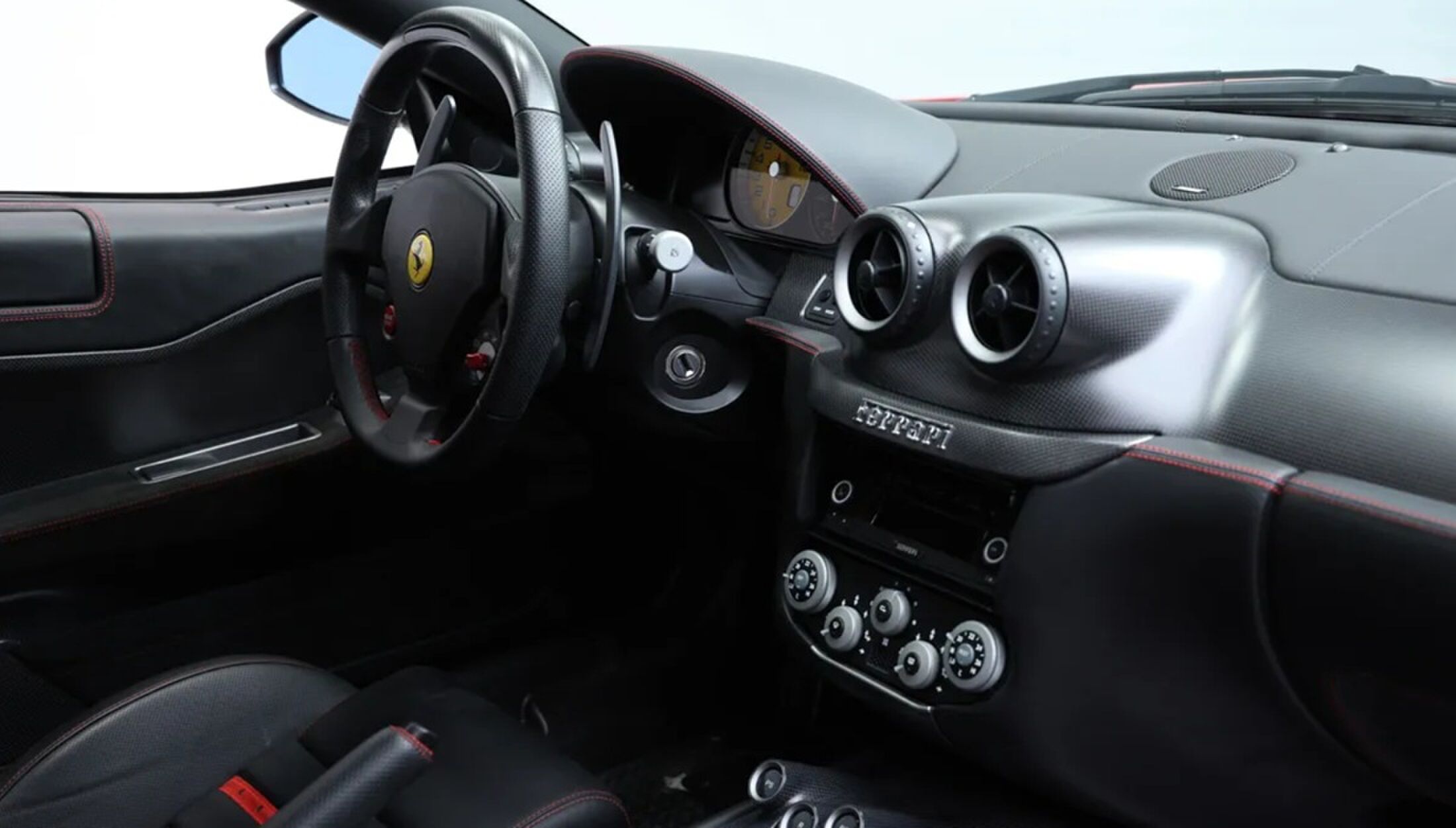 Het interieur van de Italiaanse sportauto