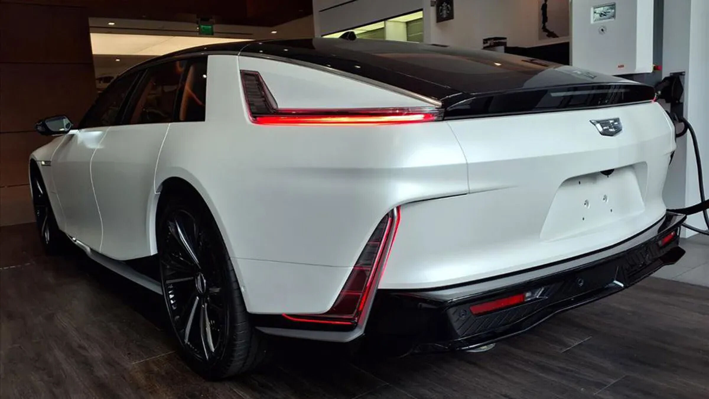 De achterzijde van de Cadillac Celestiq