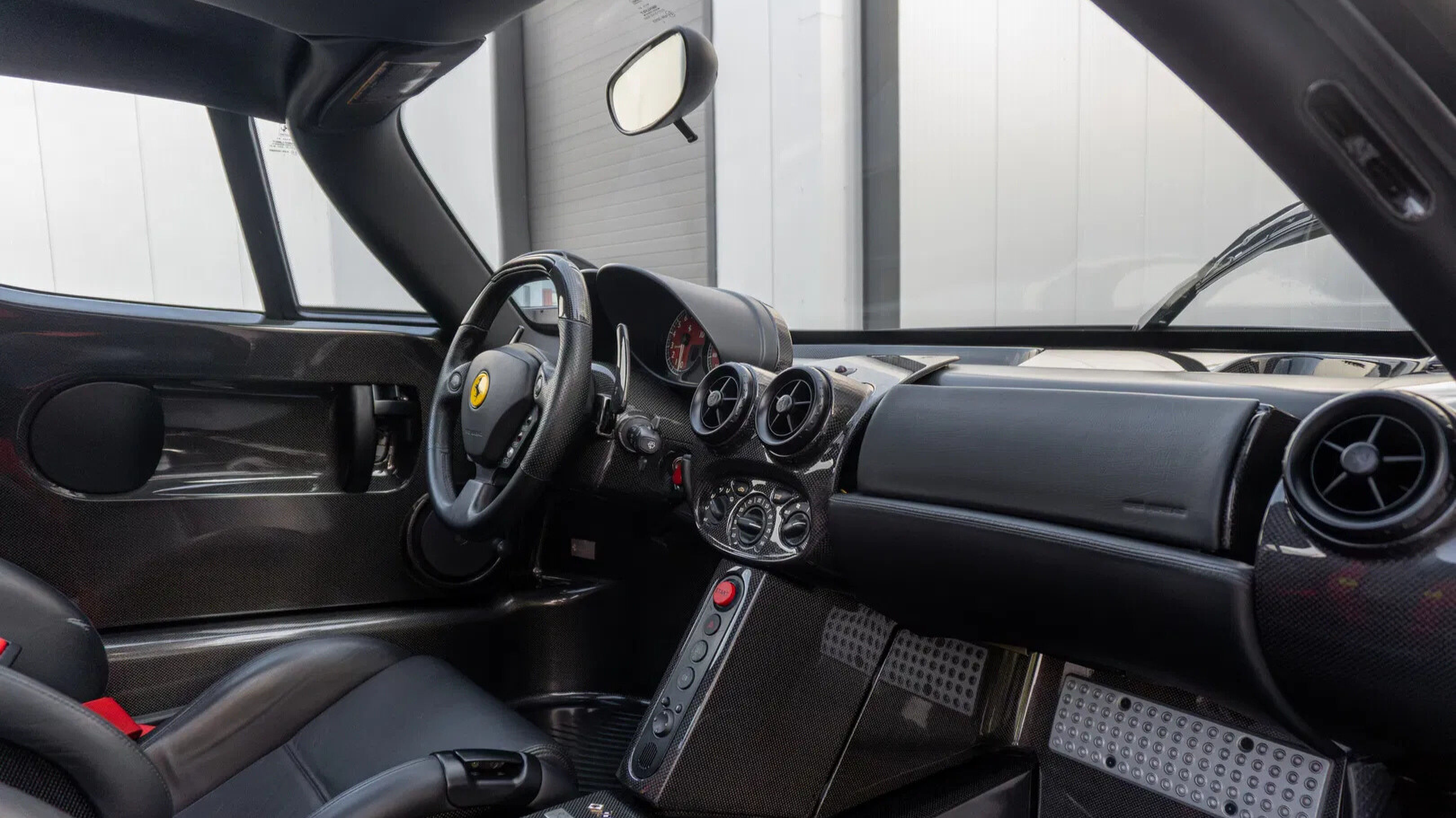 Het interieur van de Ferrari Enzo