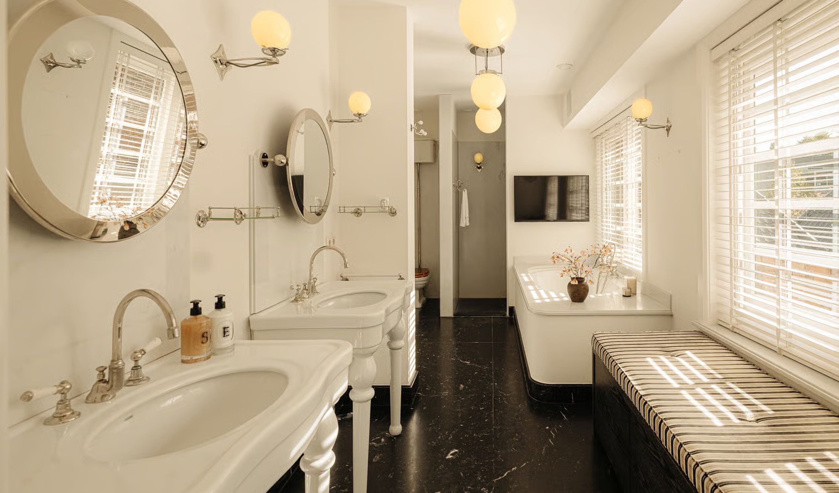 De villa van Max de Jong in Amsterdam-Zuid