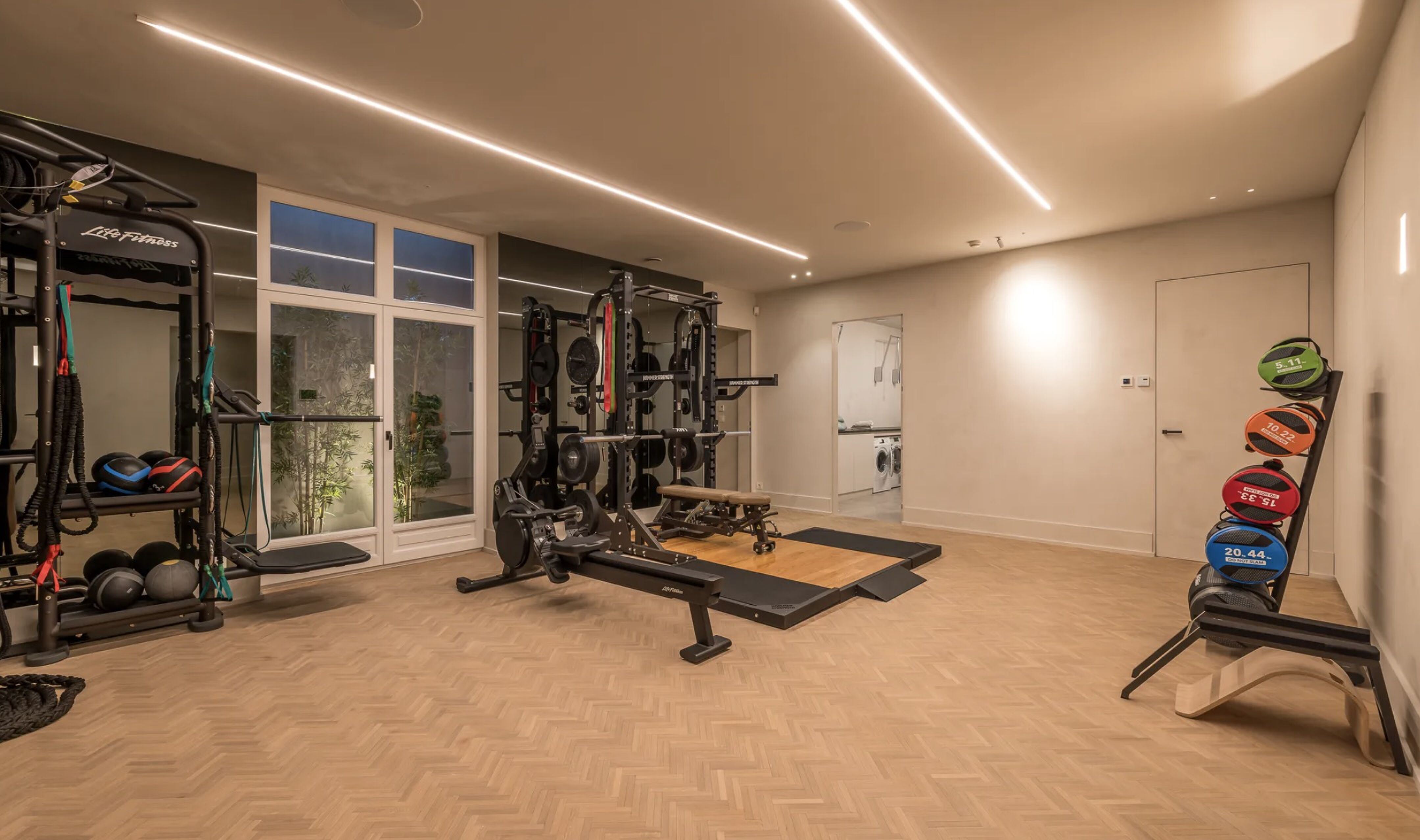 De villa van Harry van Zandwijk in Blaricum