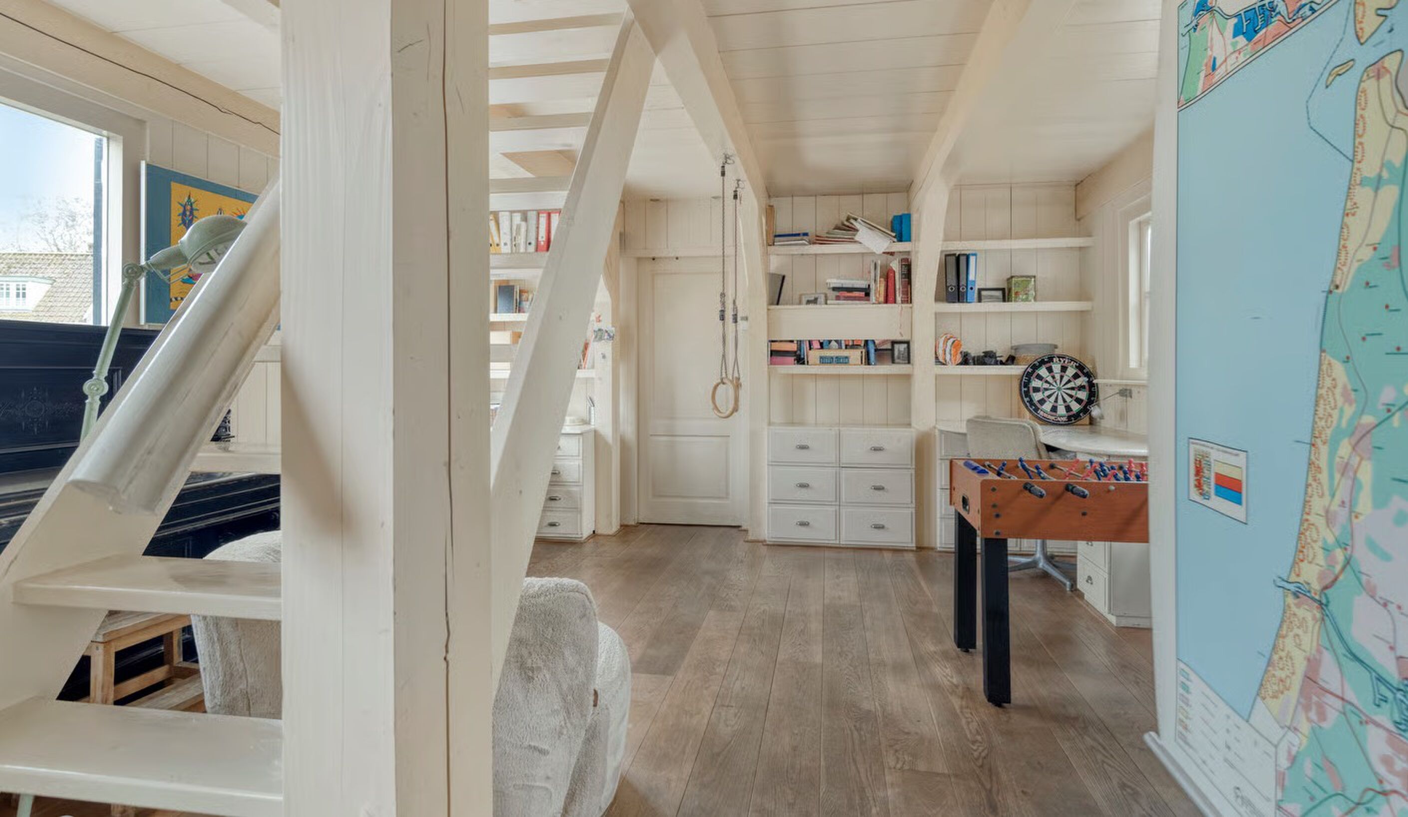 De woning van Frank Evenblij in Broek in Waterland