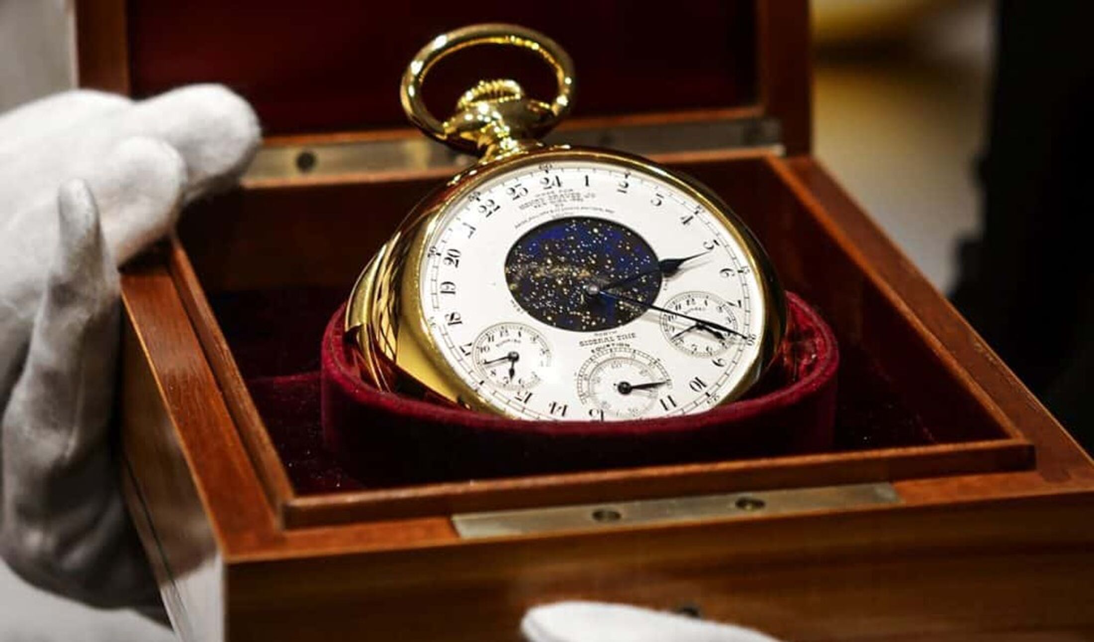 E&eacute;n van de duurste horloges van 2025