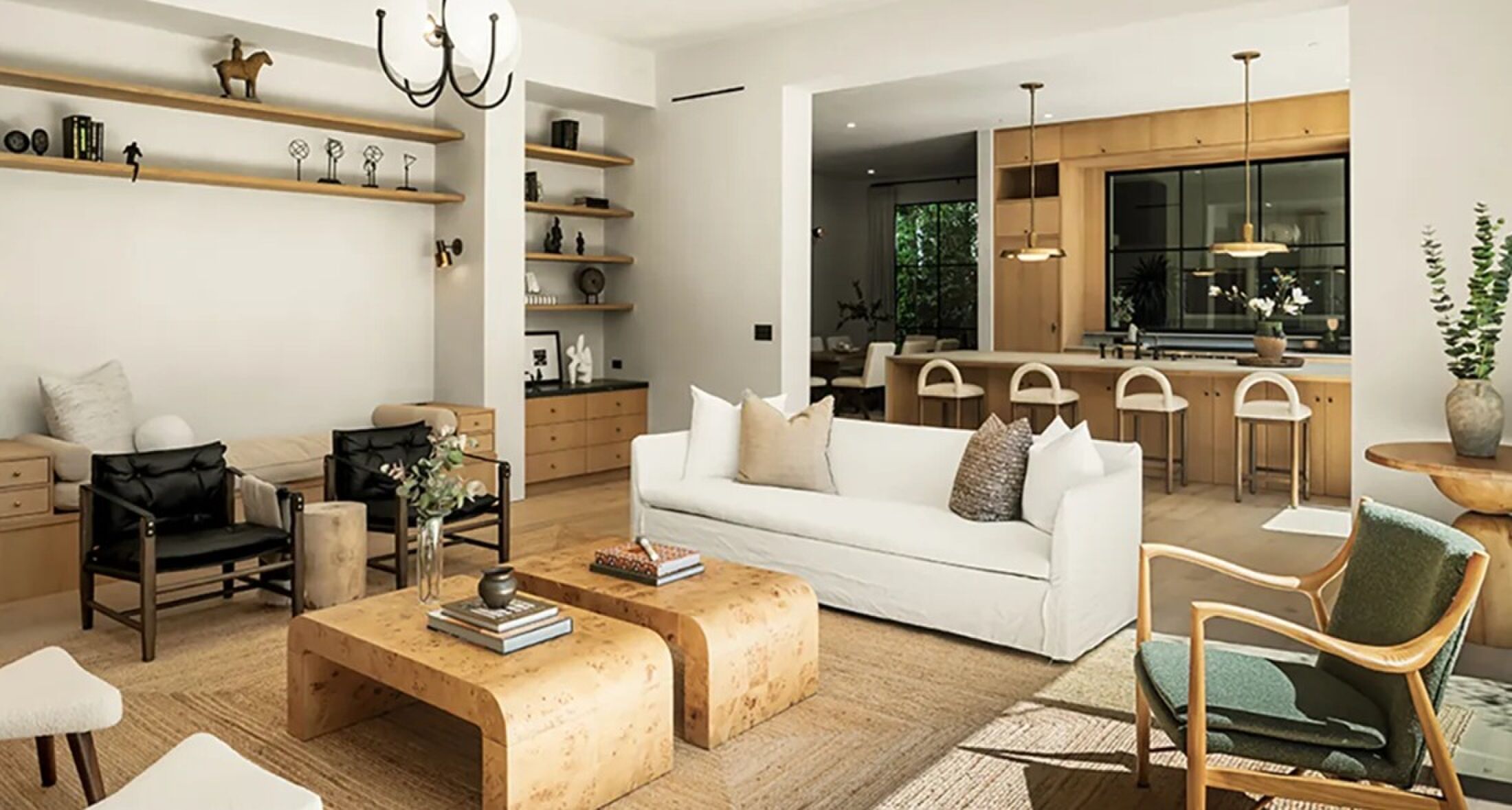 De living van de woning van sportman Freddie Freeman