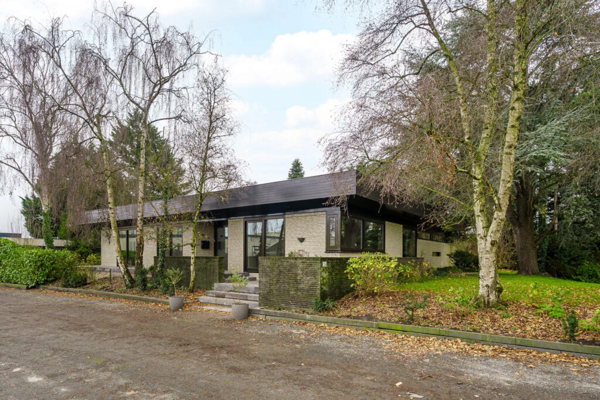 32-jarige projectontwikkelaar wil half jaar na aanschaf € 2,2 miljoen voor bungalow in Aalsmeer