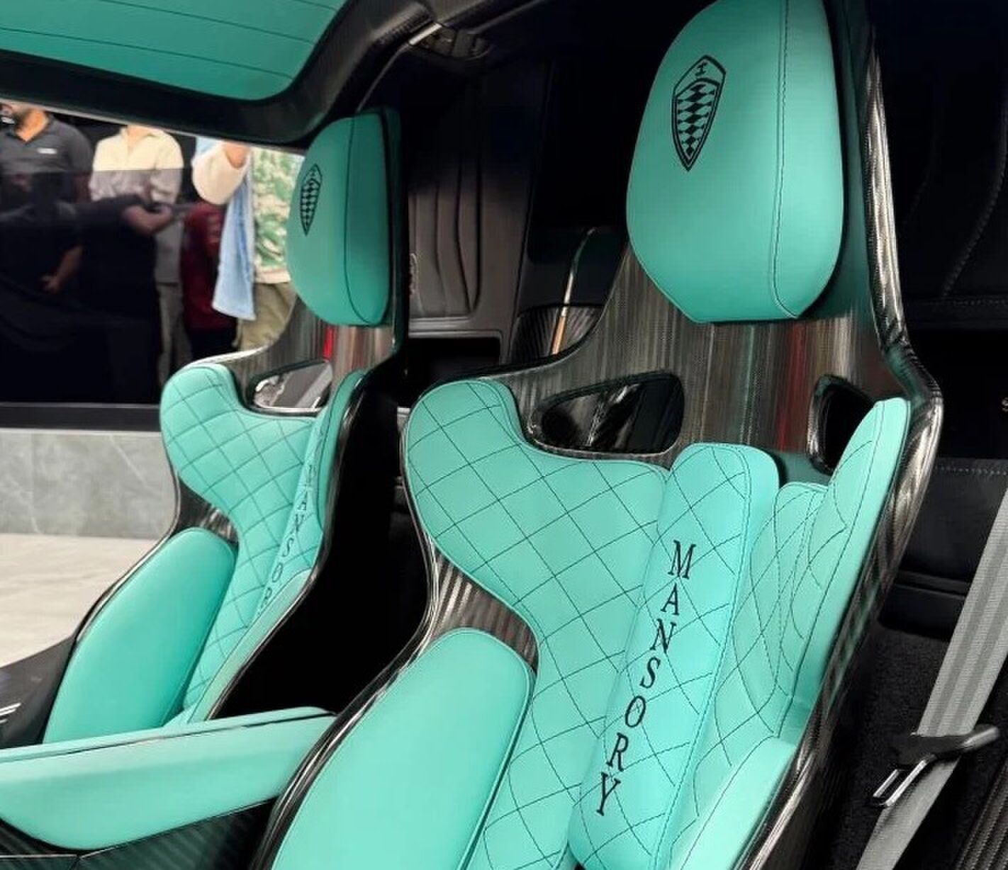 Het interieur van de door MANSORY onder handen genomen Koenigsegg Jesko