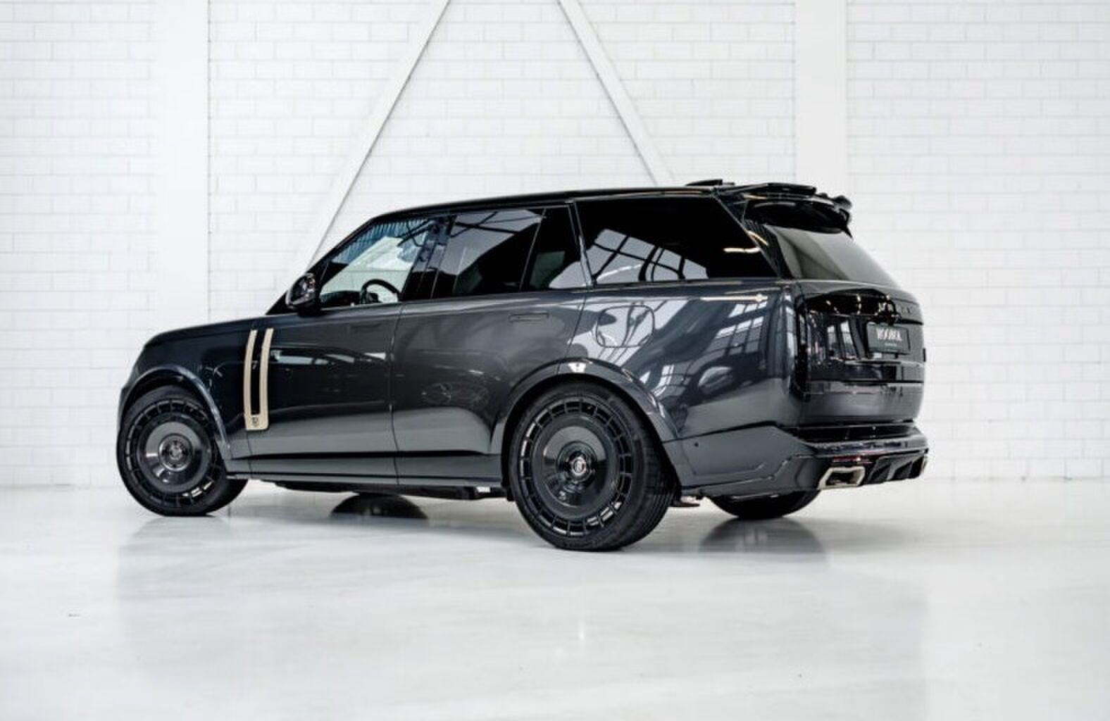 De Range Rover 'RV13' op Marktplaats