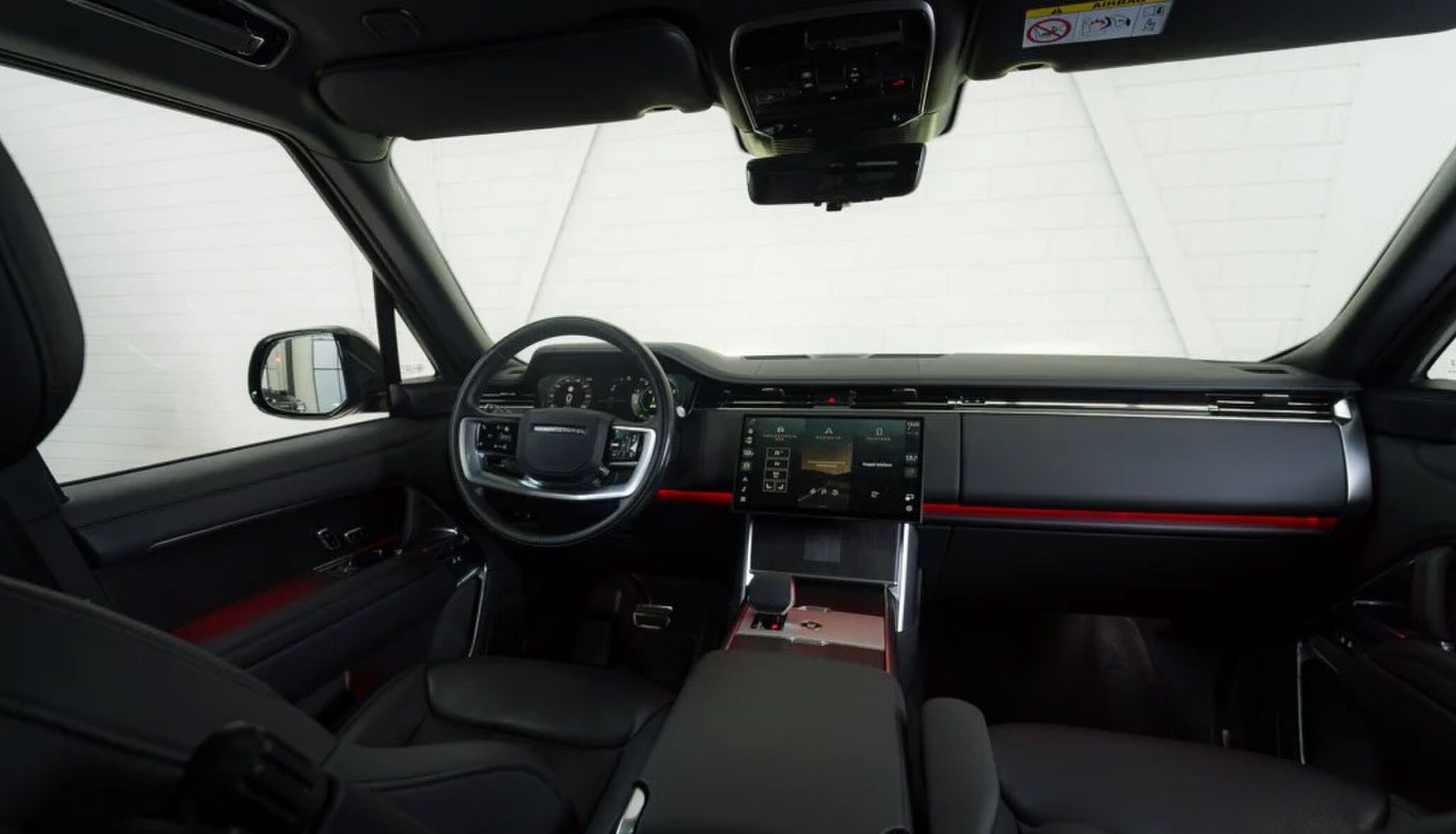 Het interieur van de Range Rover 'RV13' van Rico Verhoeven