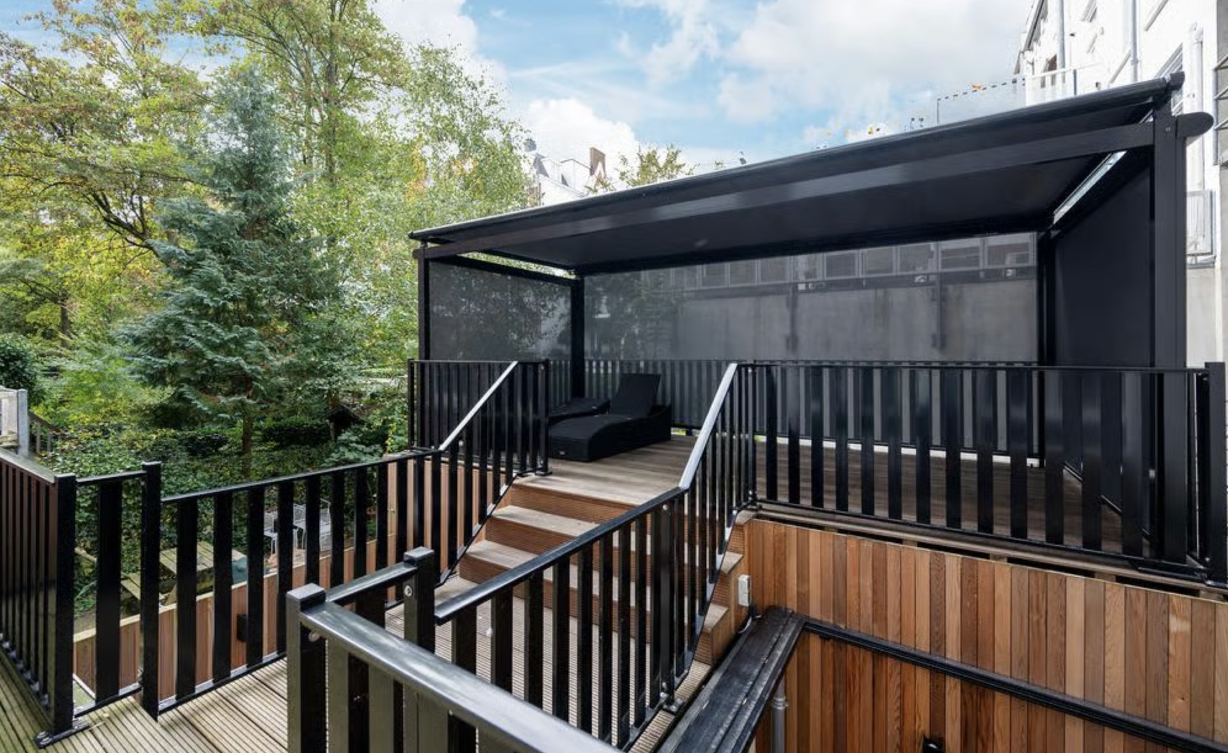 Het appartement van Steven Bergwijn aan de P.C. Hooftstraat in Amsterdam