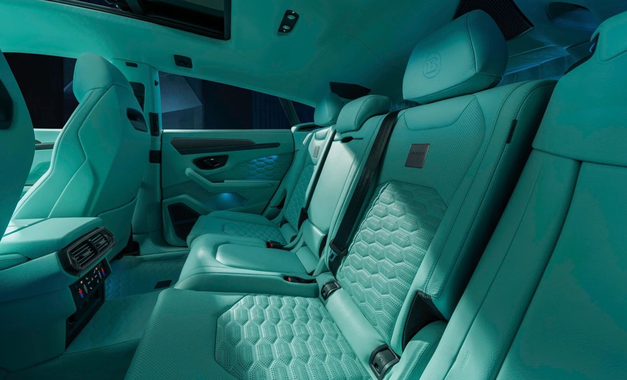 De achterbank van de aangepaste Urus