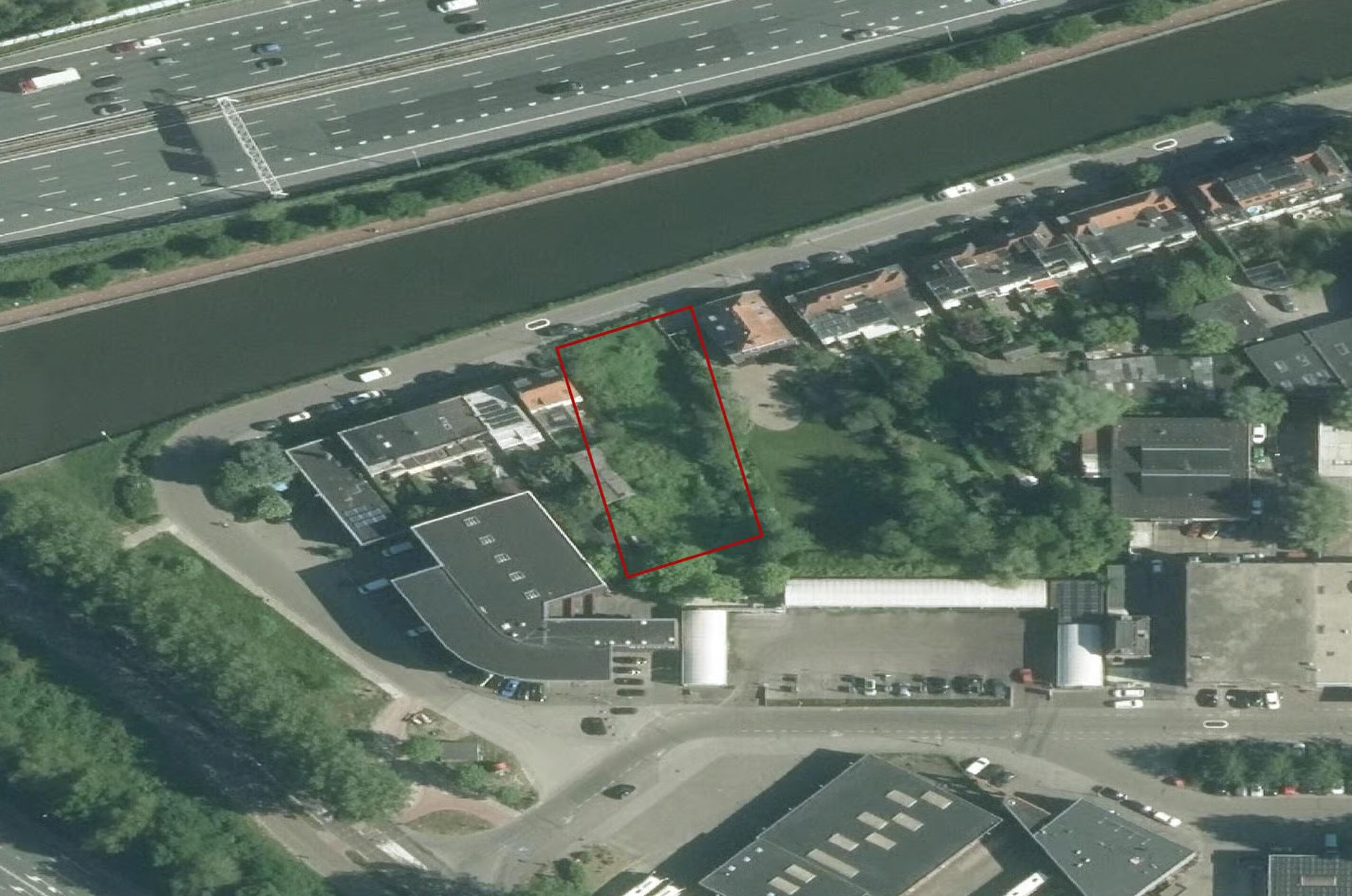 Het stuk bouwgrond van Jorrit Faassens, de ex-schoonzoon van Vladimir Poetin