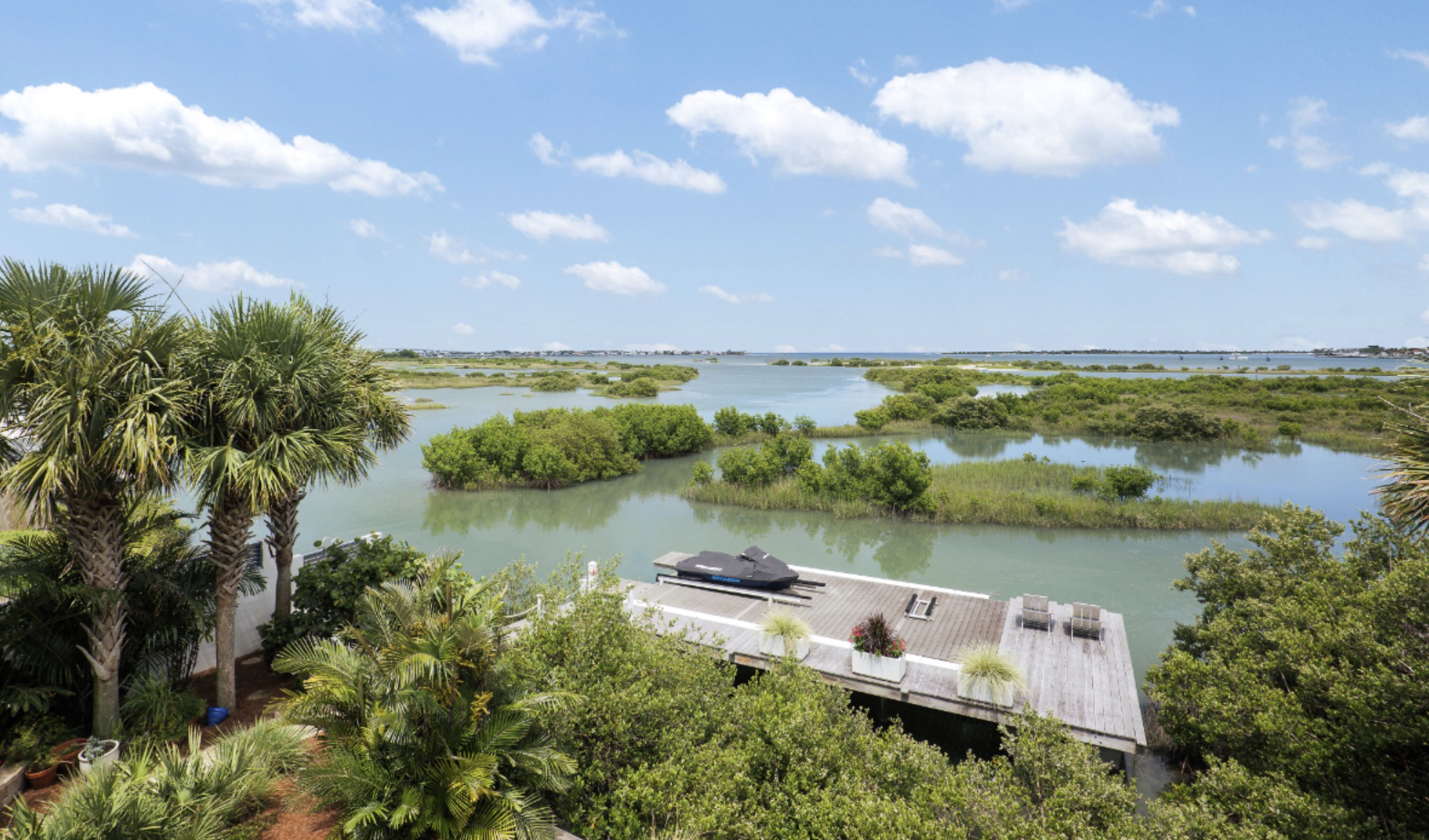 De aanlegsteiger bij het huis van Hurley Haywood in Florida