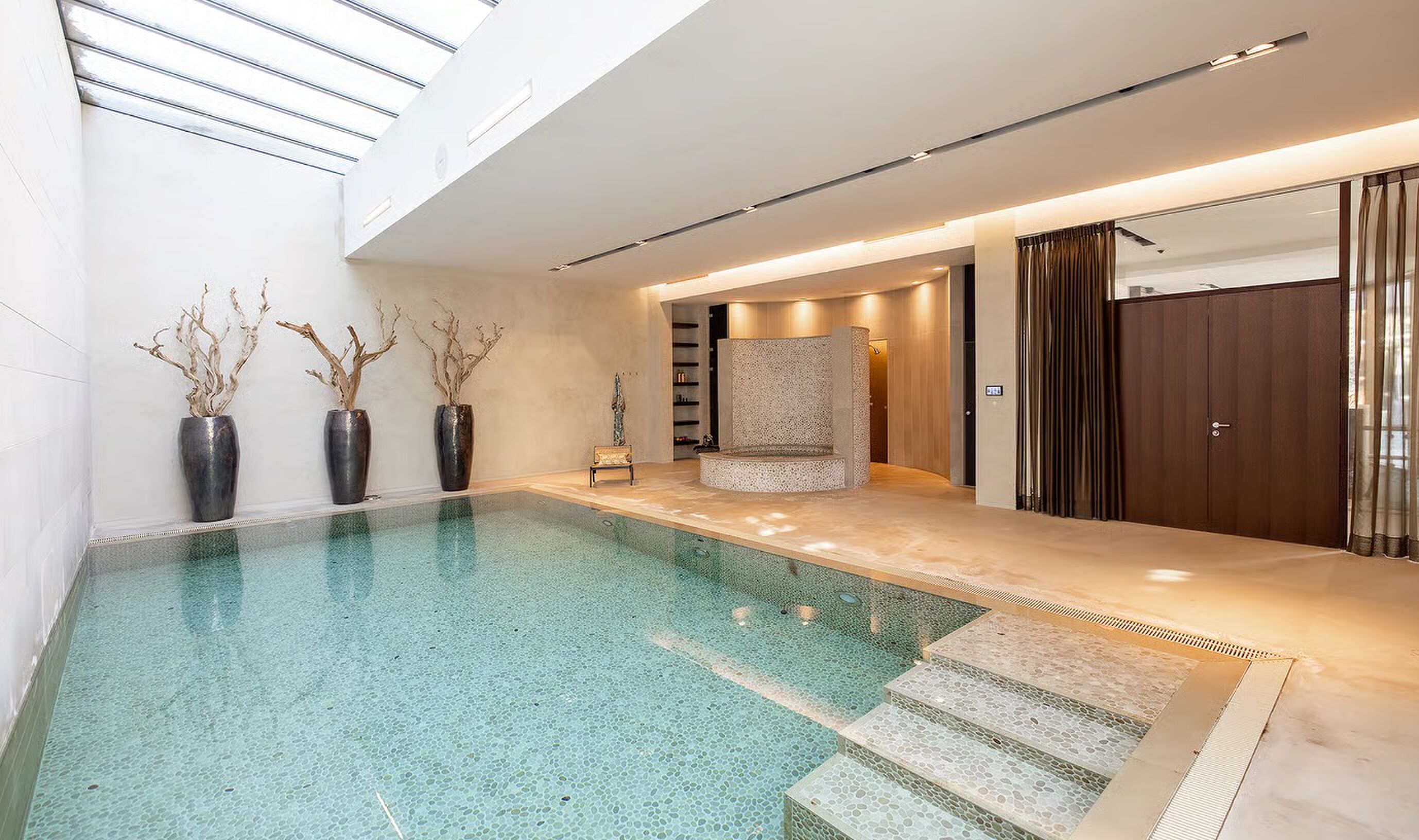 De voormalige villa van Roger Lips in Uden