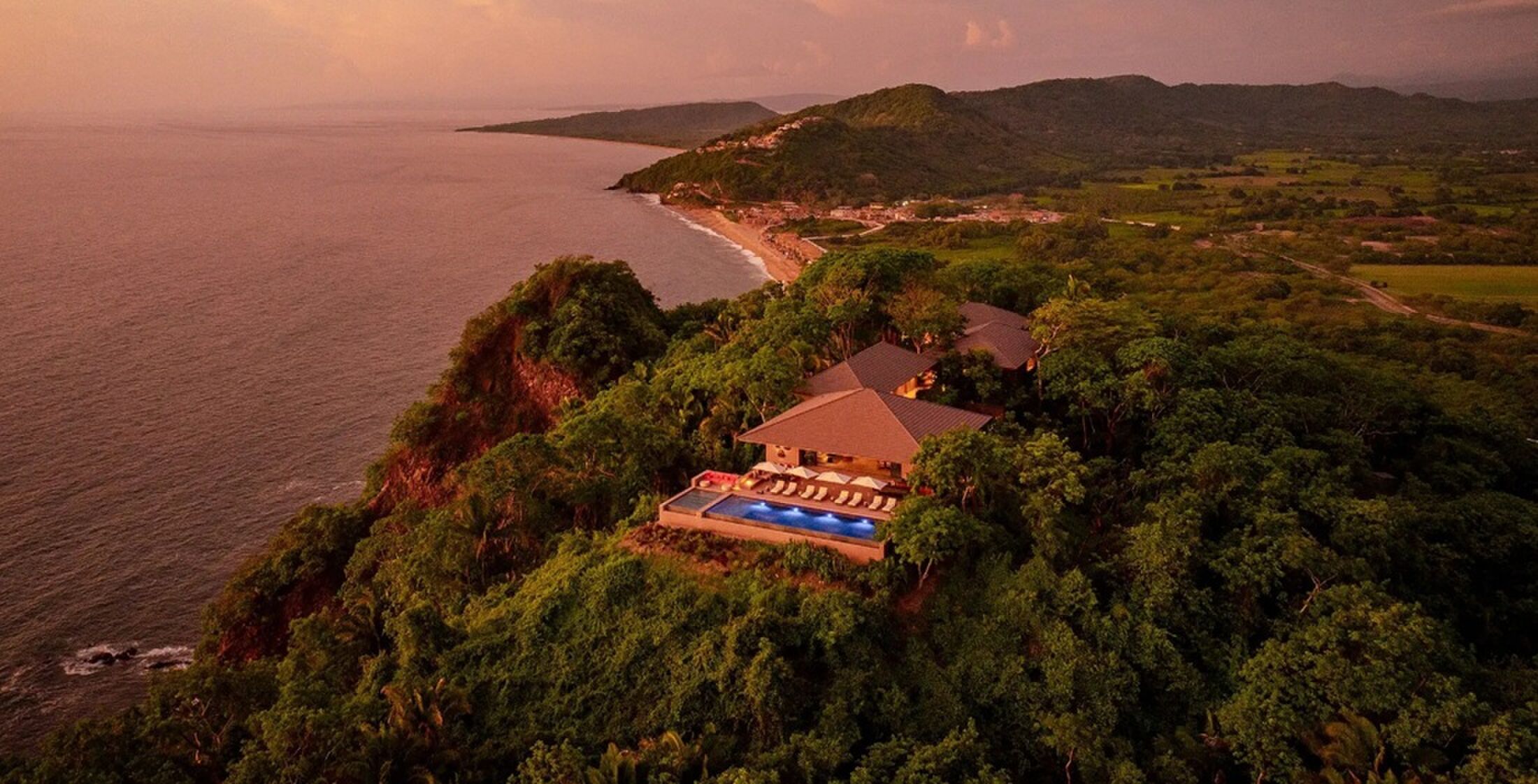 De natuur rondom de villa in het resort