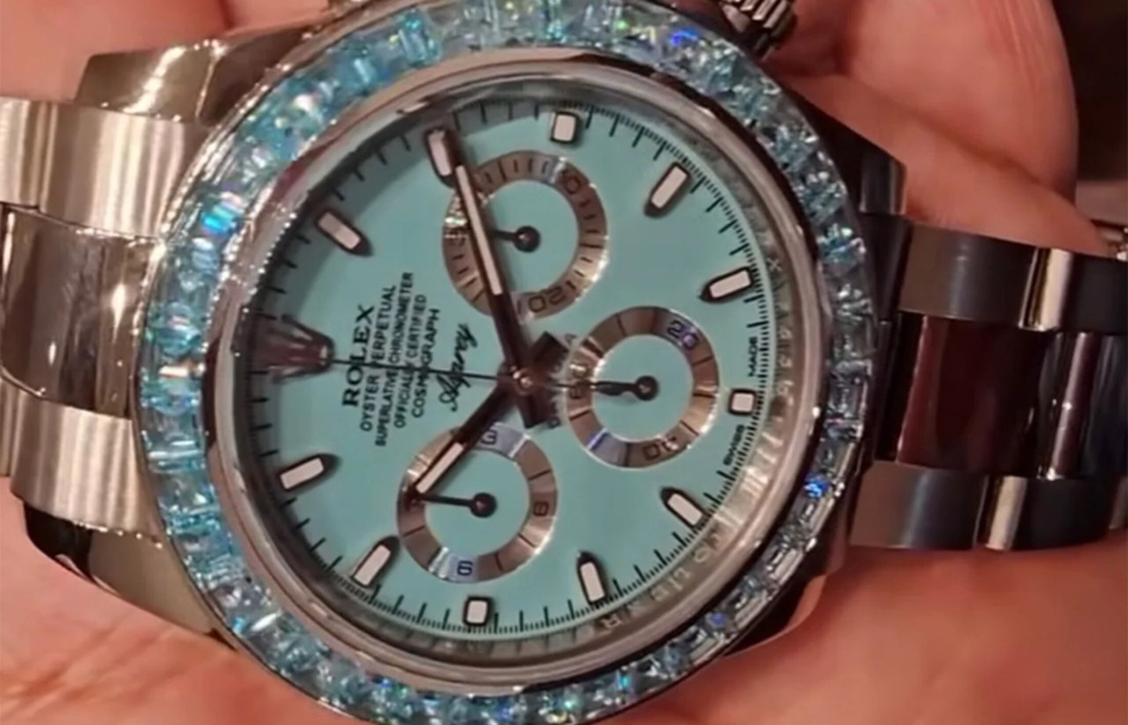 Het horloge van dichtbij