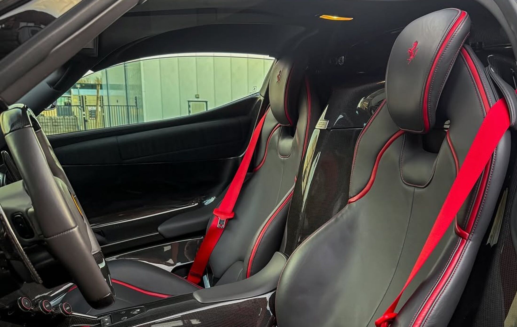 De hoogwaardige sportstoelen