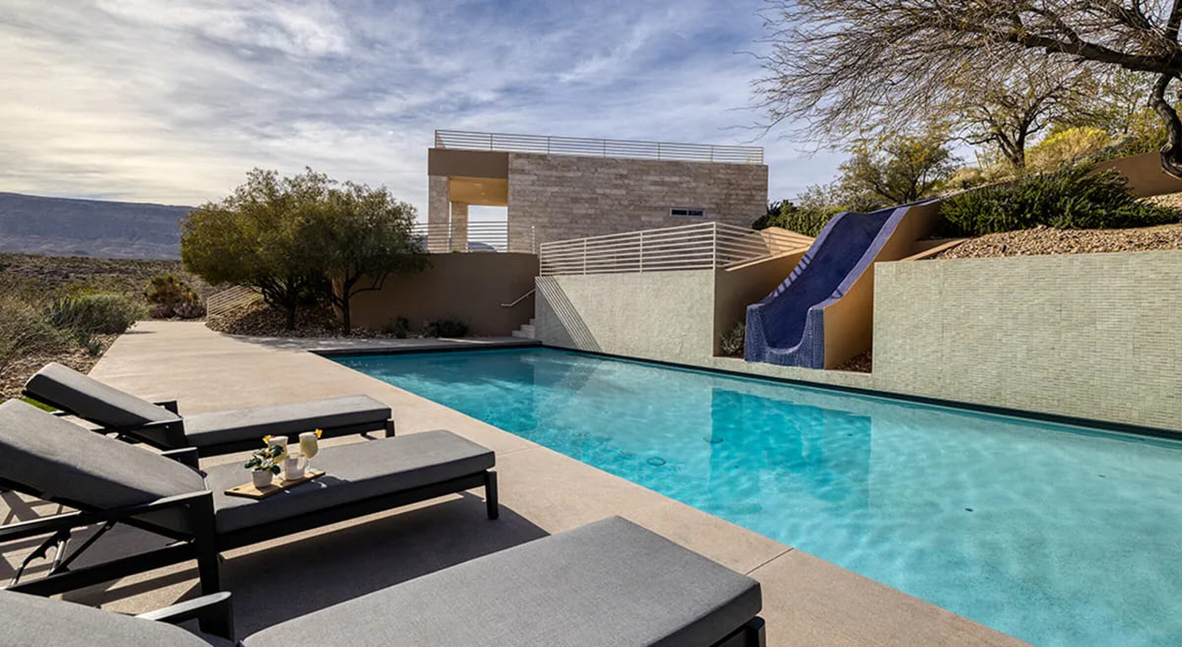 Het zwembad bij de villa in Las Vegas