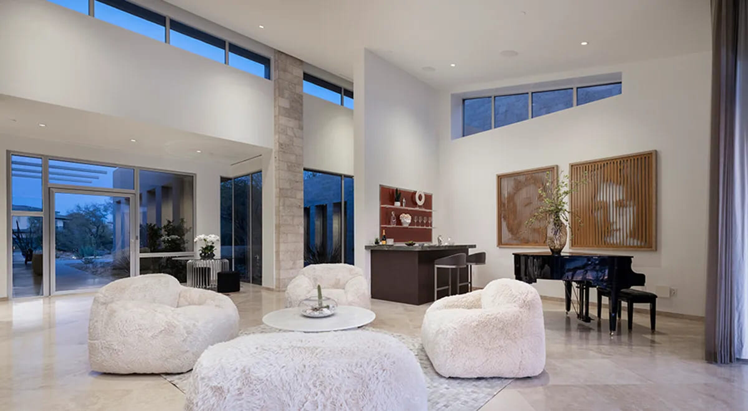 De woonkamer in de villa in Las Vegas