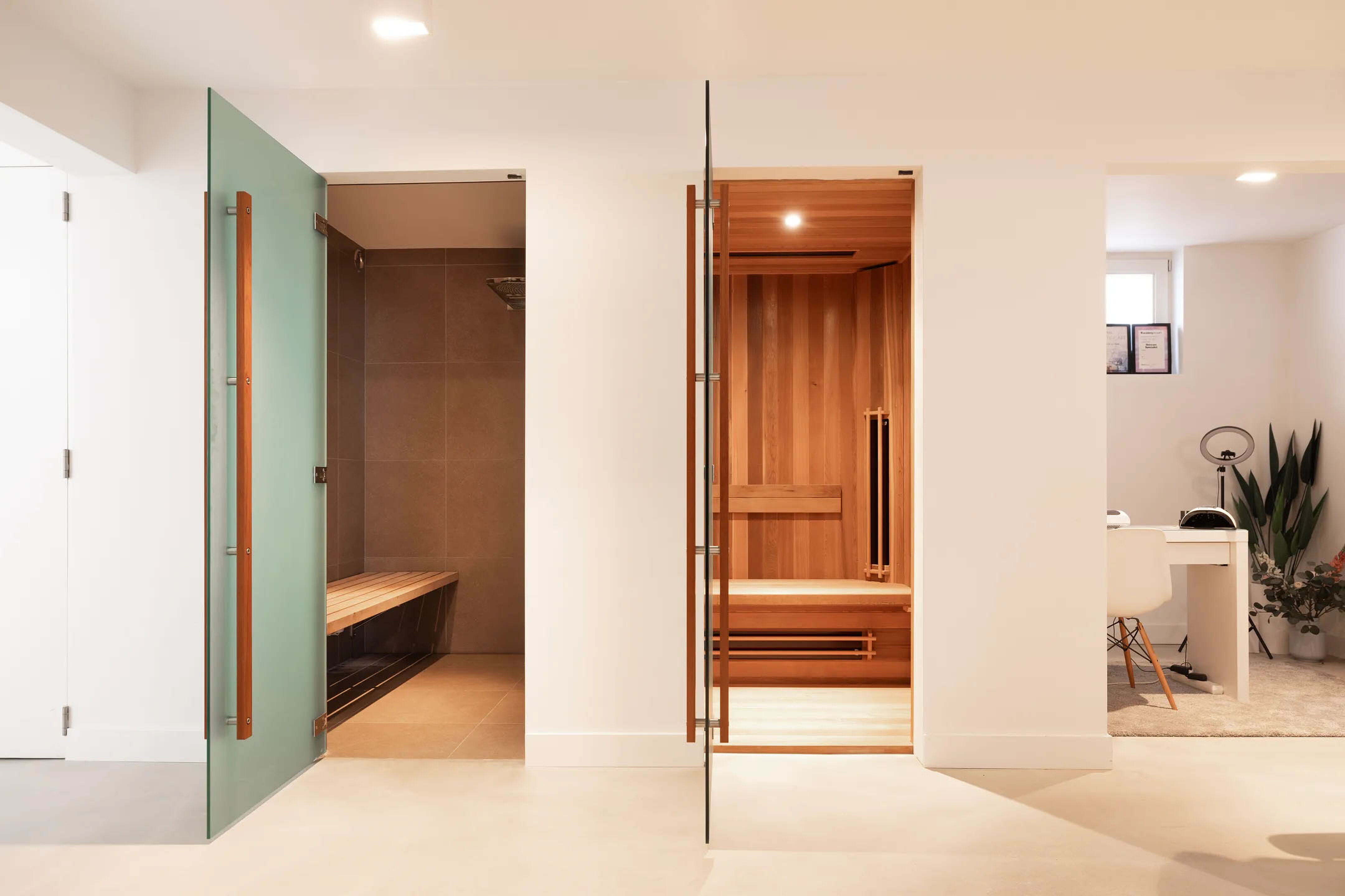Het Turks stoombad en de sauna in de villa in Muiden