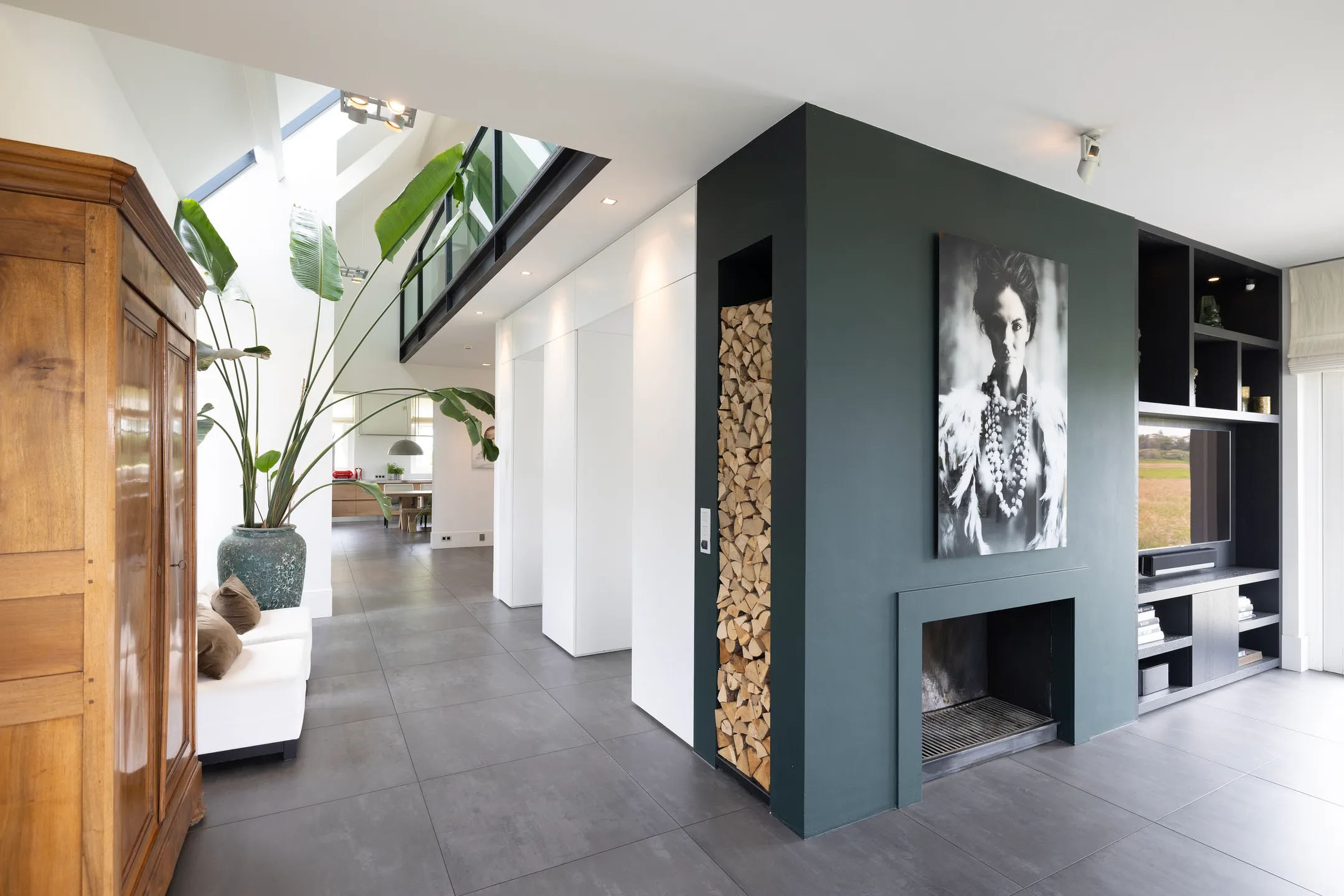De gang in de villa in Muiden