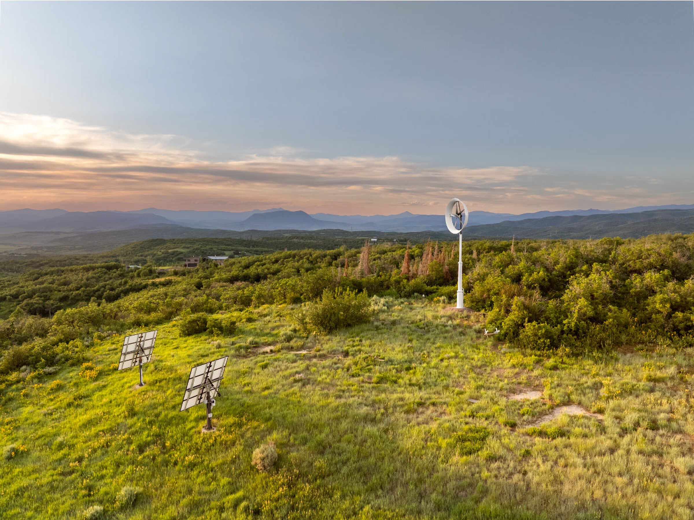 Het buitenterrein van de woning in Colorado