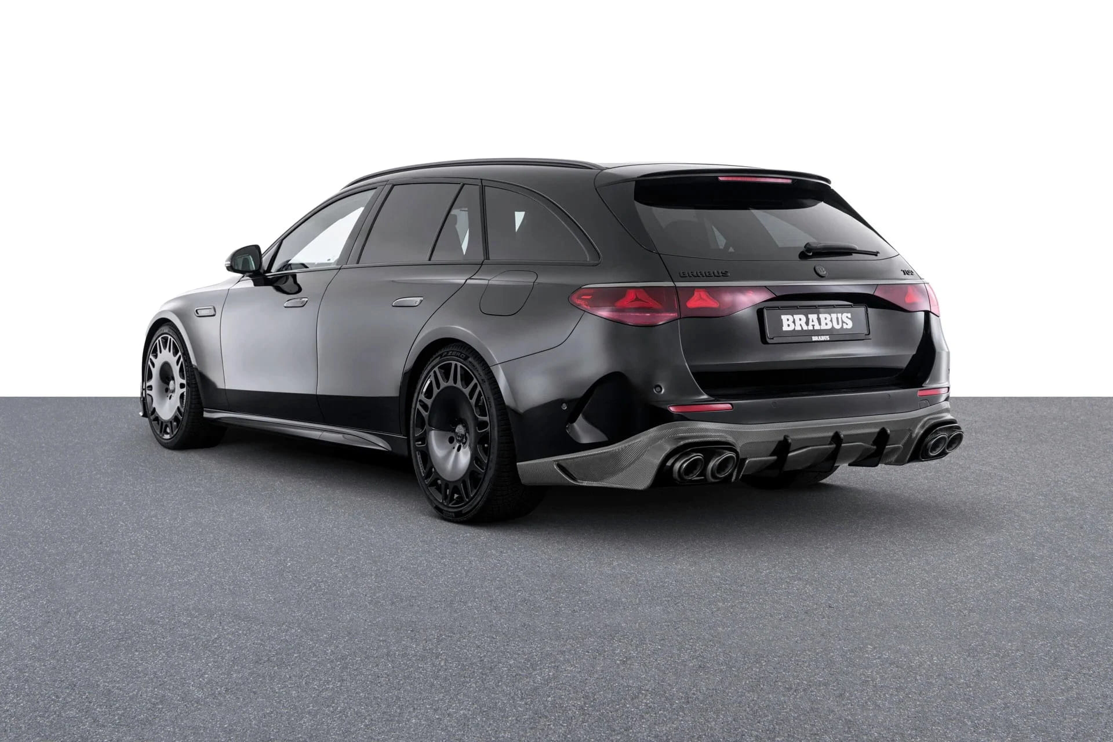 Het zijaanzicht van de BRABUS 700