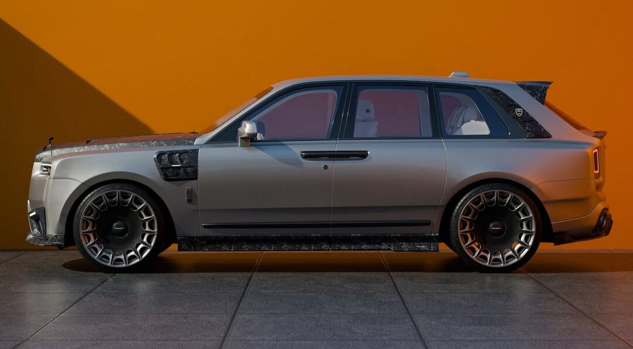 De Rolls-Royce Cullinan met softkit van MANSORY