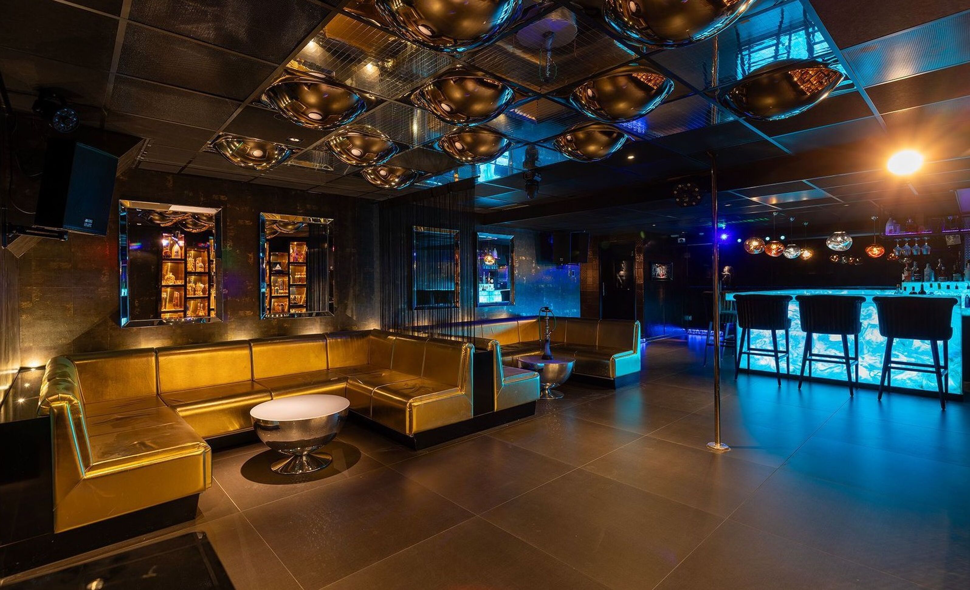 De kelder van de villa van Richard Pach in Burgerbrug