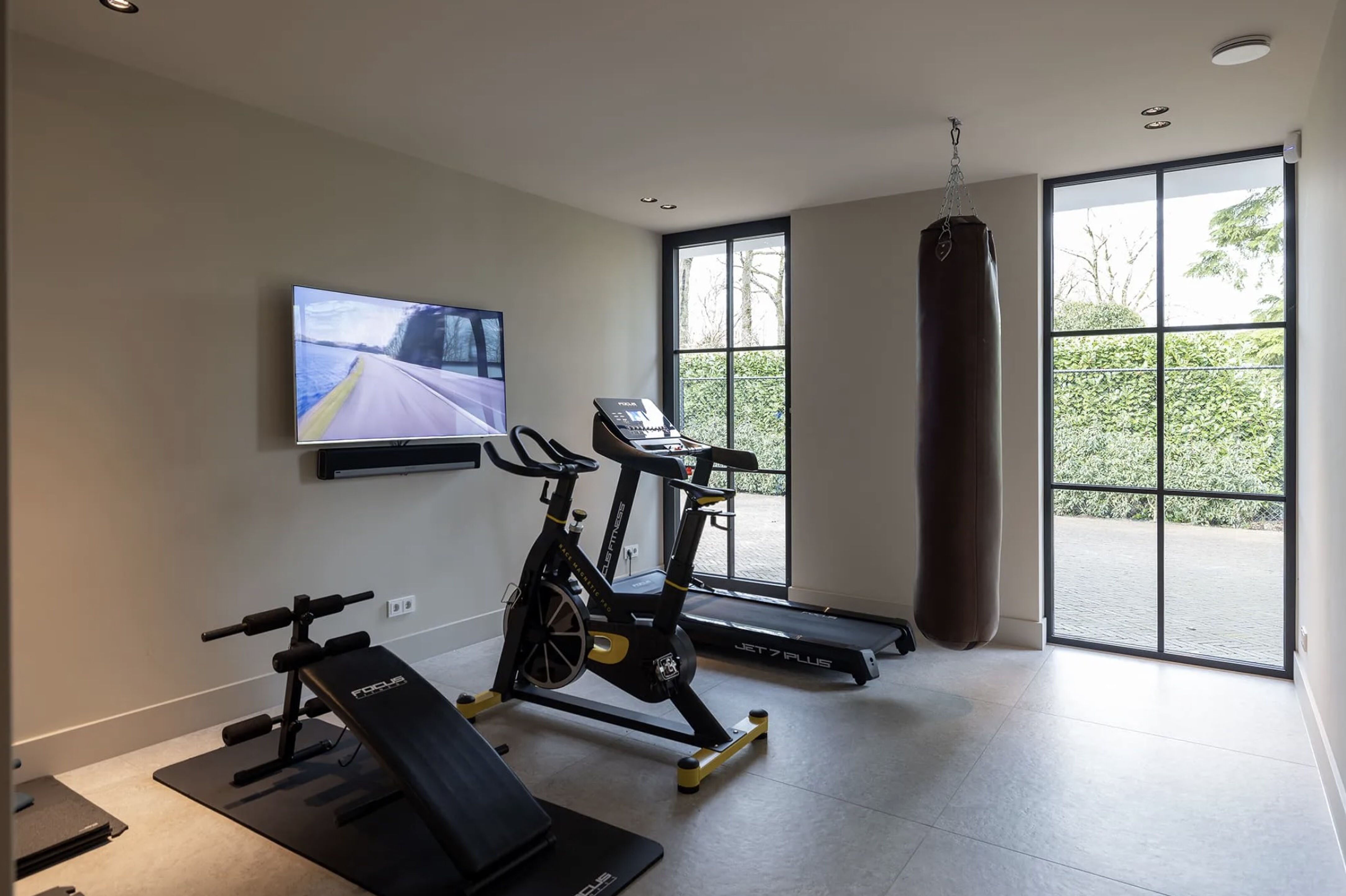 De thuisgym van de villa in Oisterwijk