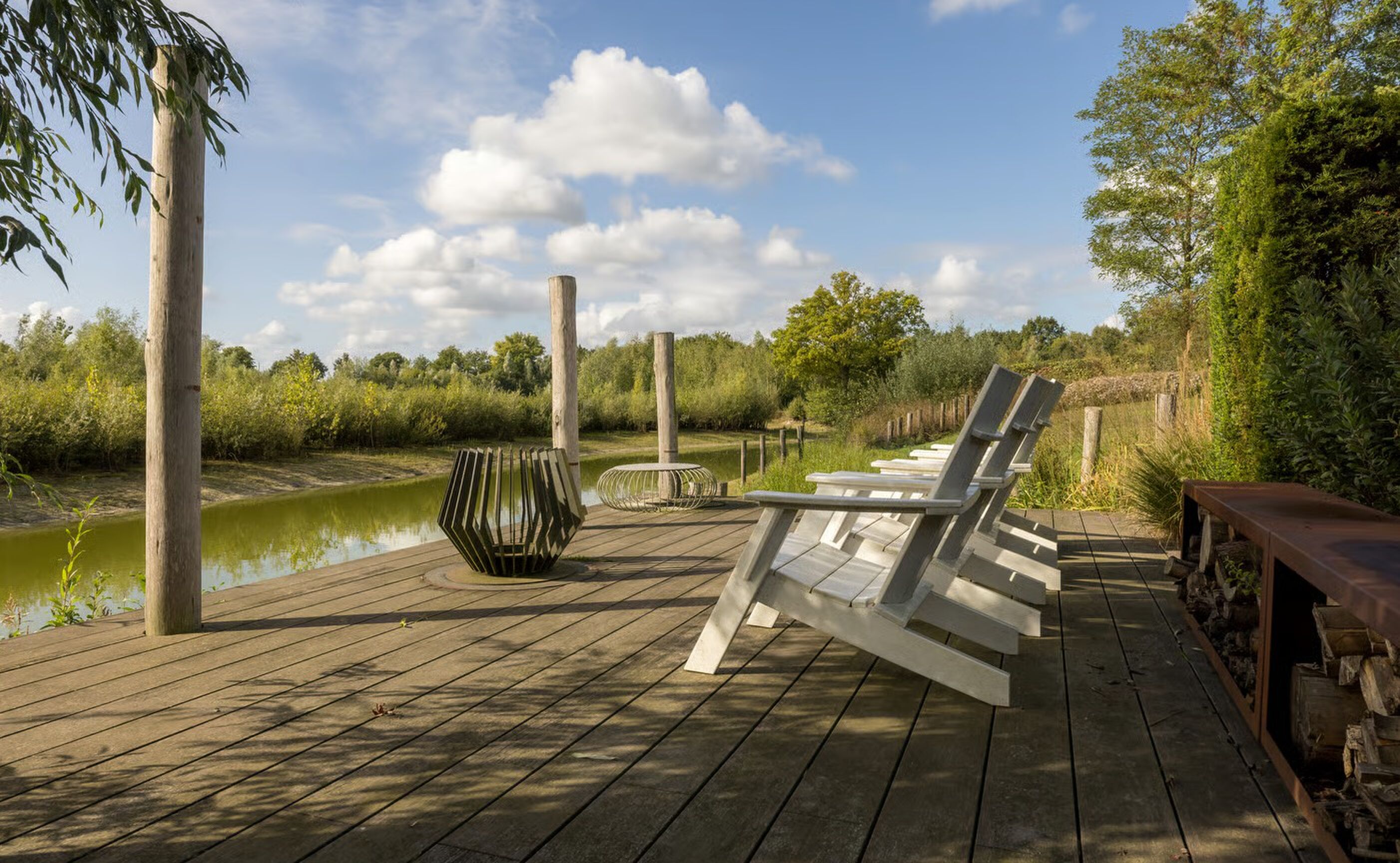 Het terras van de villa in Sint-Oedenrode