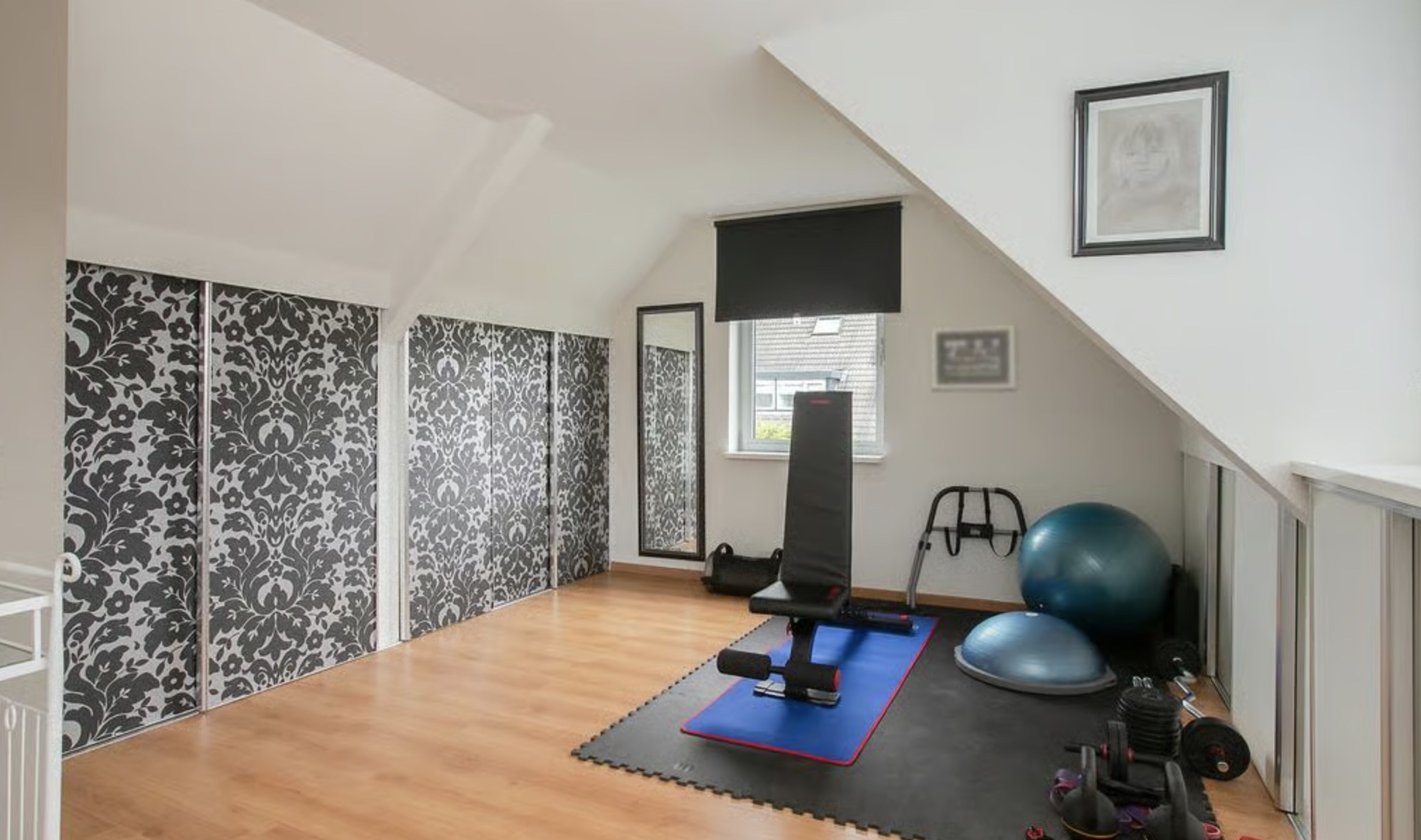 De homegym in de woning van Henk Krol in Zeewolde