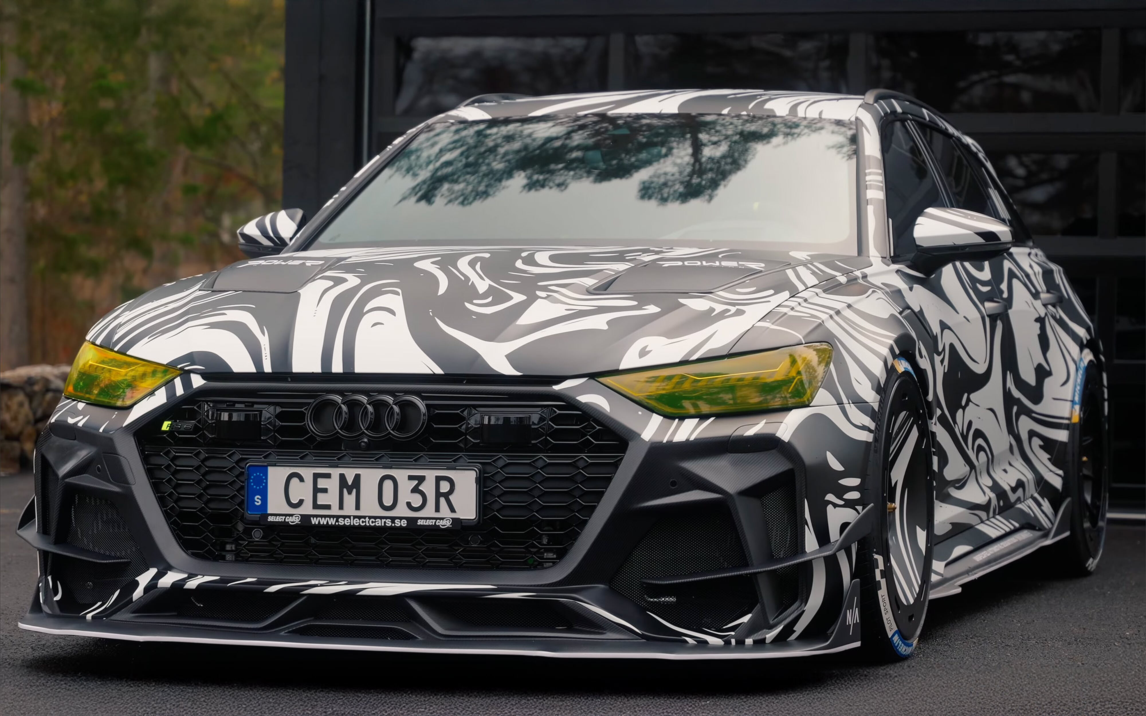 De voorkant van de Audi RS6 van Jon Olsson