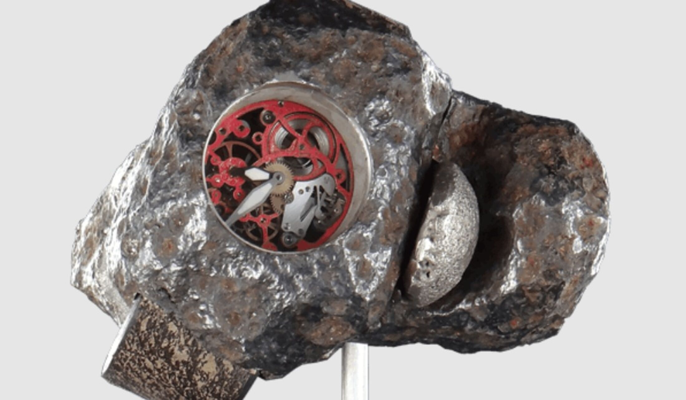 Het horloge dat is gemaakt van meteoriet